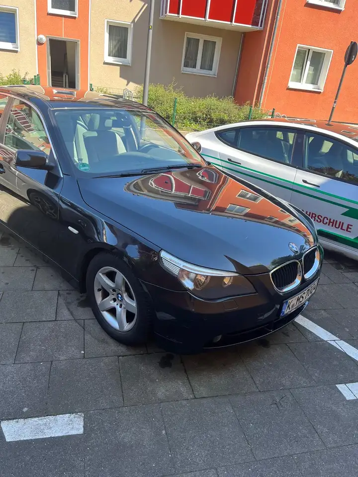 BMW 520