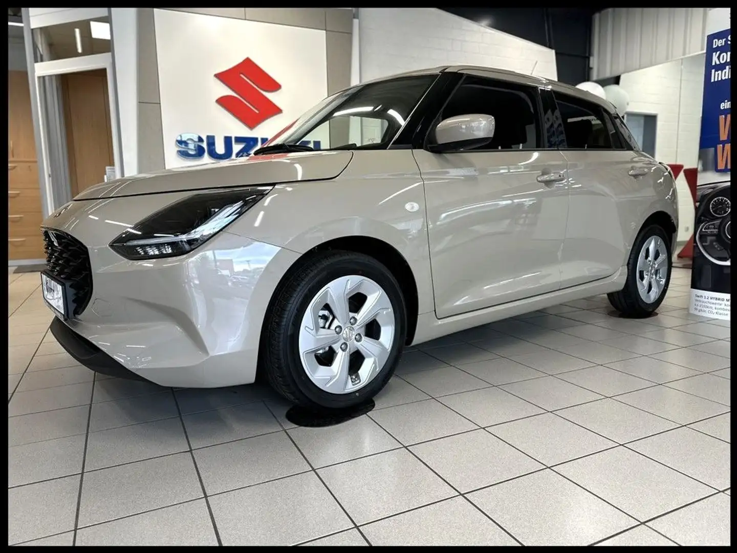Suzuki Swift SWIFT 1.2 HYBRID COMFORT *NEUES MODELL* Beige - 2