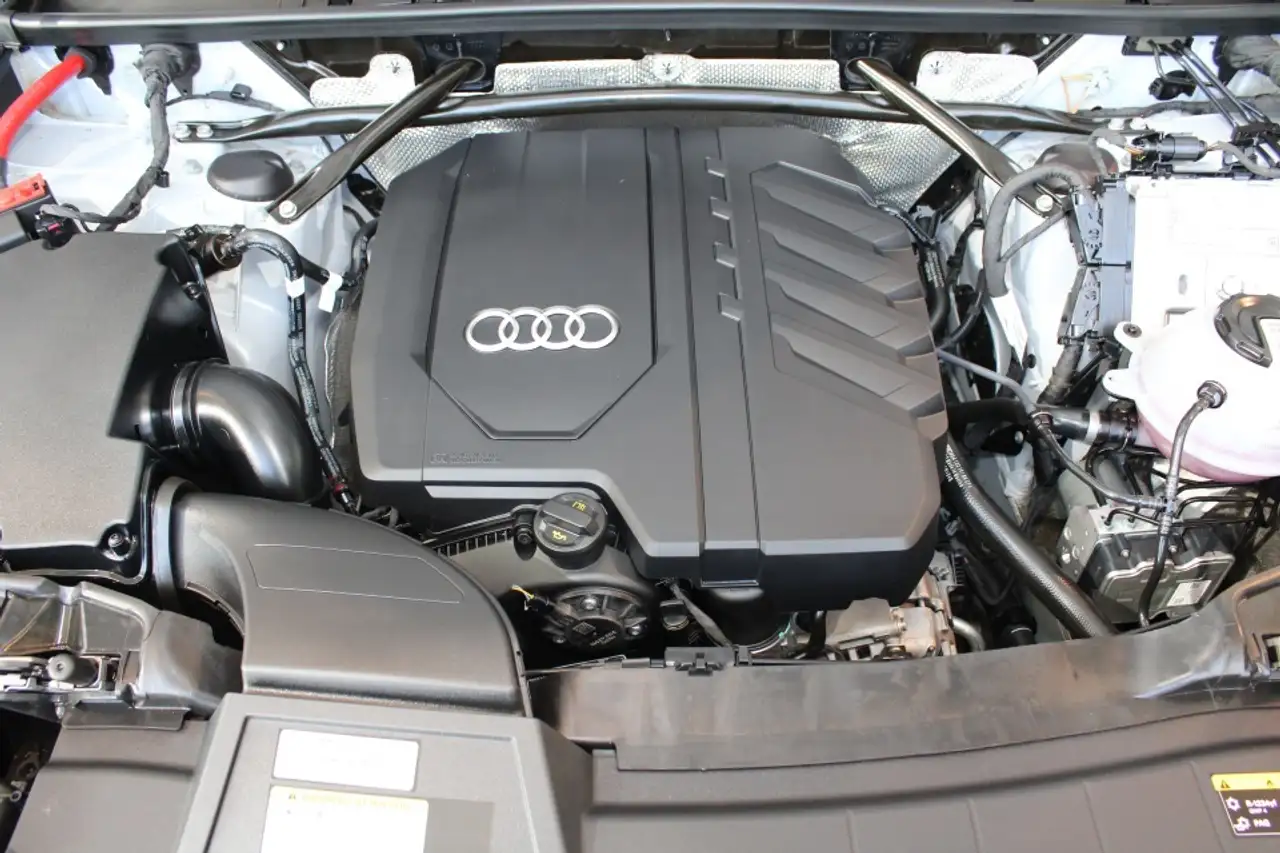 Audi Q5 снимка Audi Q5