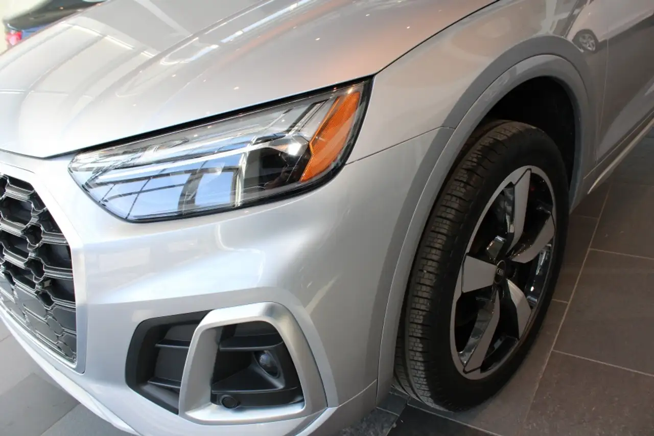 Audi Q5 снимка Audi Q5