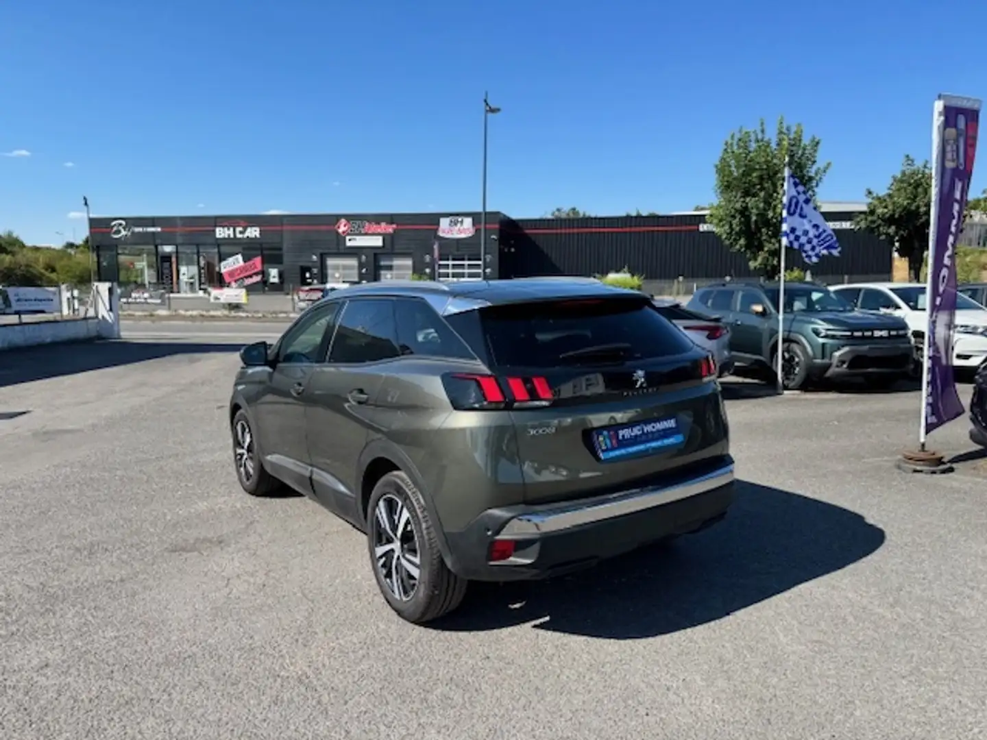 Peugeot 3008 1.2 PURETECH 130CH ALLURE S\u0026S EAT8 FULL OPTIO Gris - 2