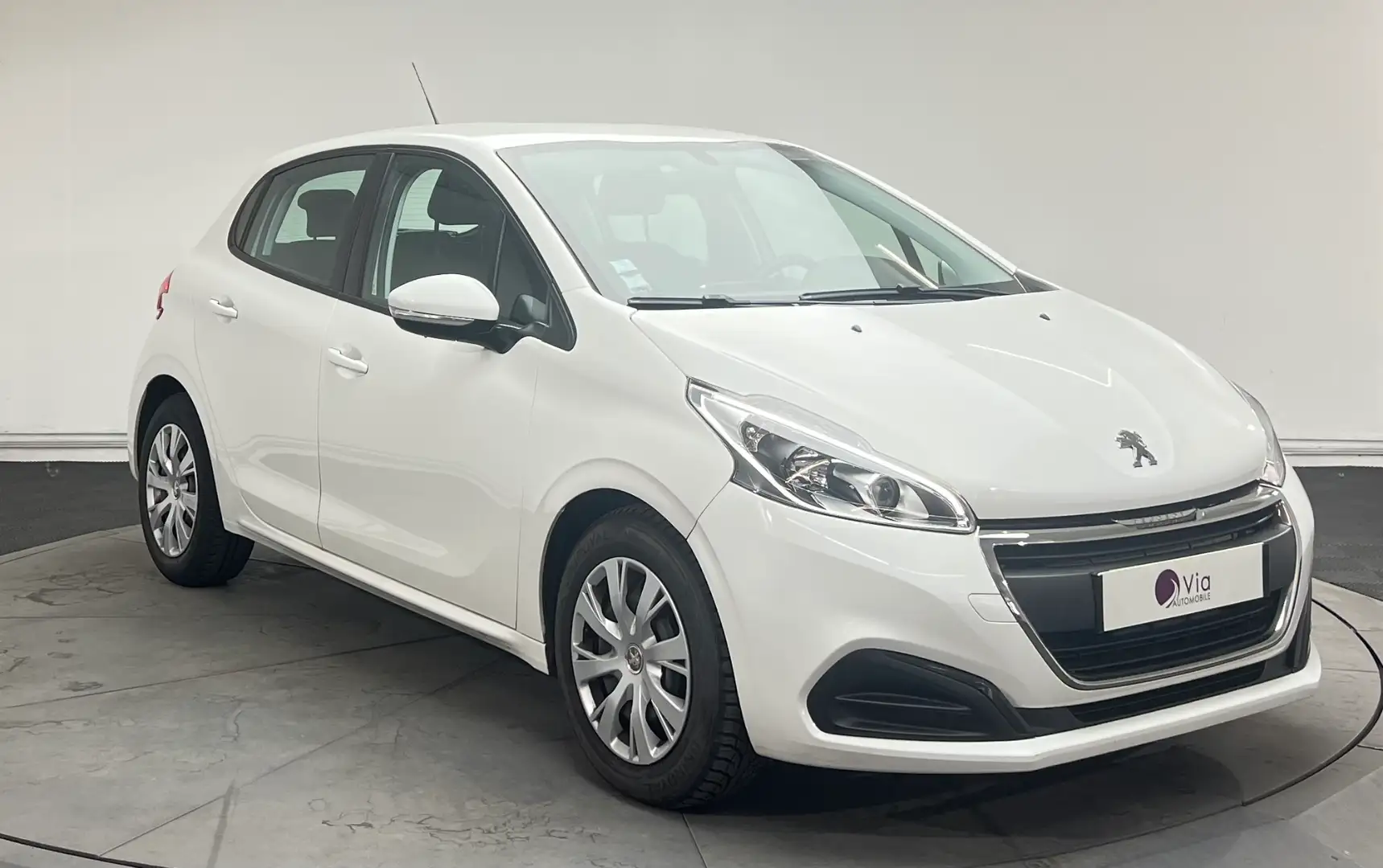 Peugeot 208 BlueHDi 100ch S\u0026amp;S BVM5 Active Blanc - 2