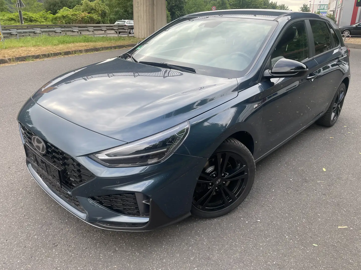 Hyundai i30 N-Line Mild-Hybrid*NAVI*LED*PDC*KAMERA Bleu - 1