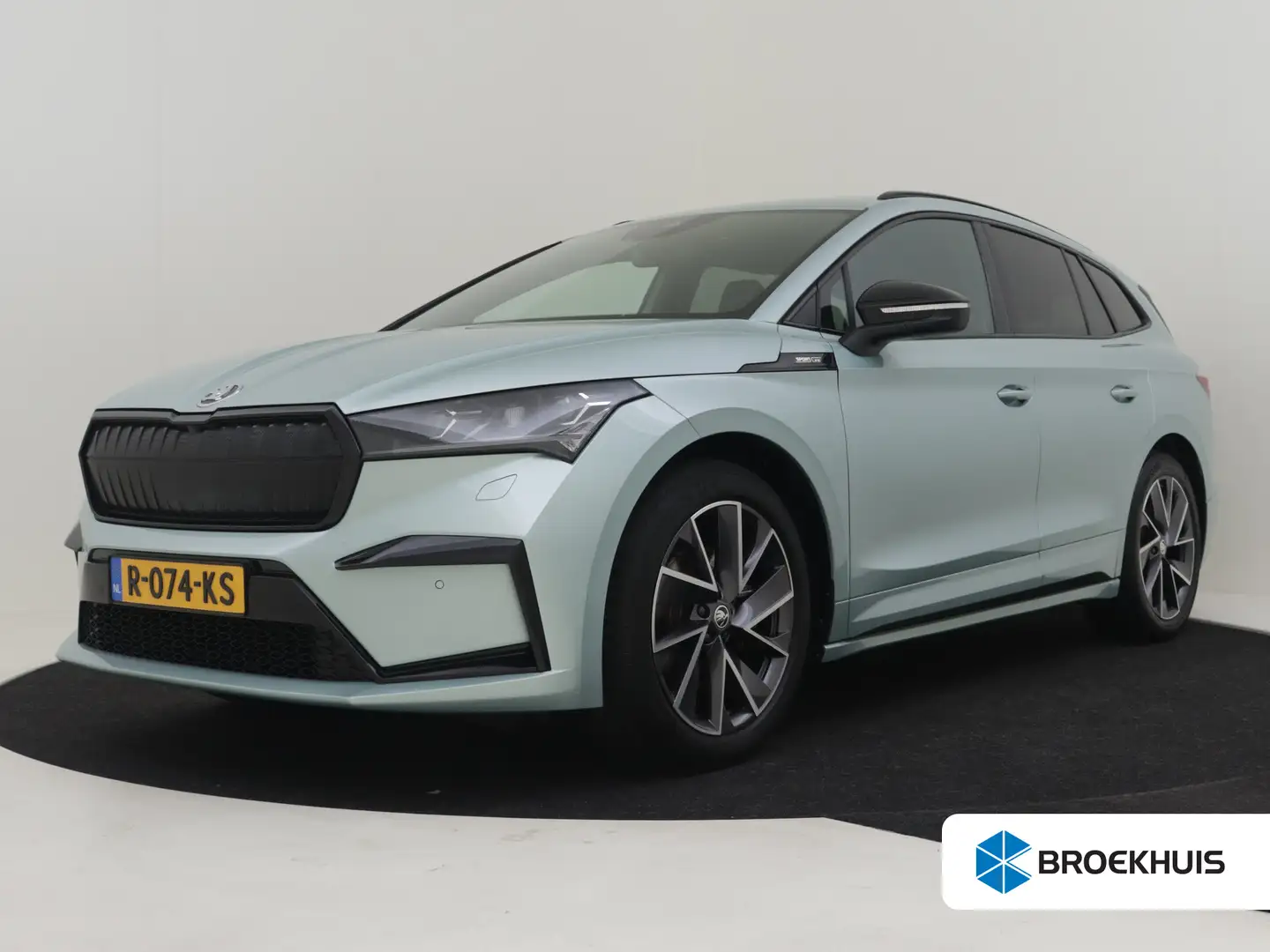 Skoda Enyaq iV 60 Sportline 180pk | Keyless | Matrix koplampen Grijs - 1