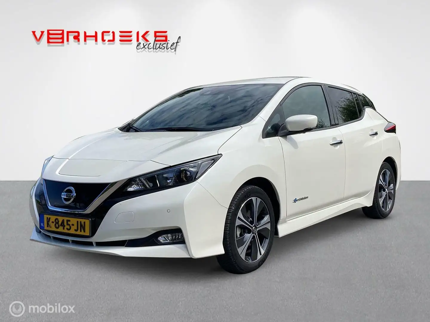 Nissan Leaf N-Connecta 40 kWh | € 2.000, - SUBSIDIE inbegrepen Wit - 1