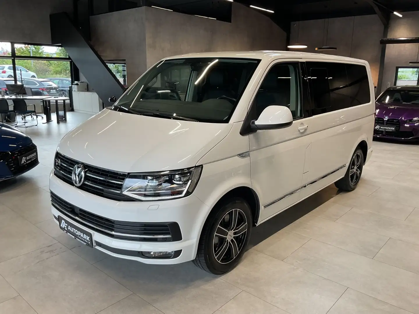 Volkswagen T6 Multivan 4M Gen. Six ACC AHK LED Navi+ Standh Weiß - 1