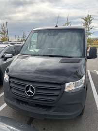 2024 Sprinter 2500 Passenger Low Roof 144 Diesel