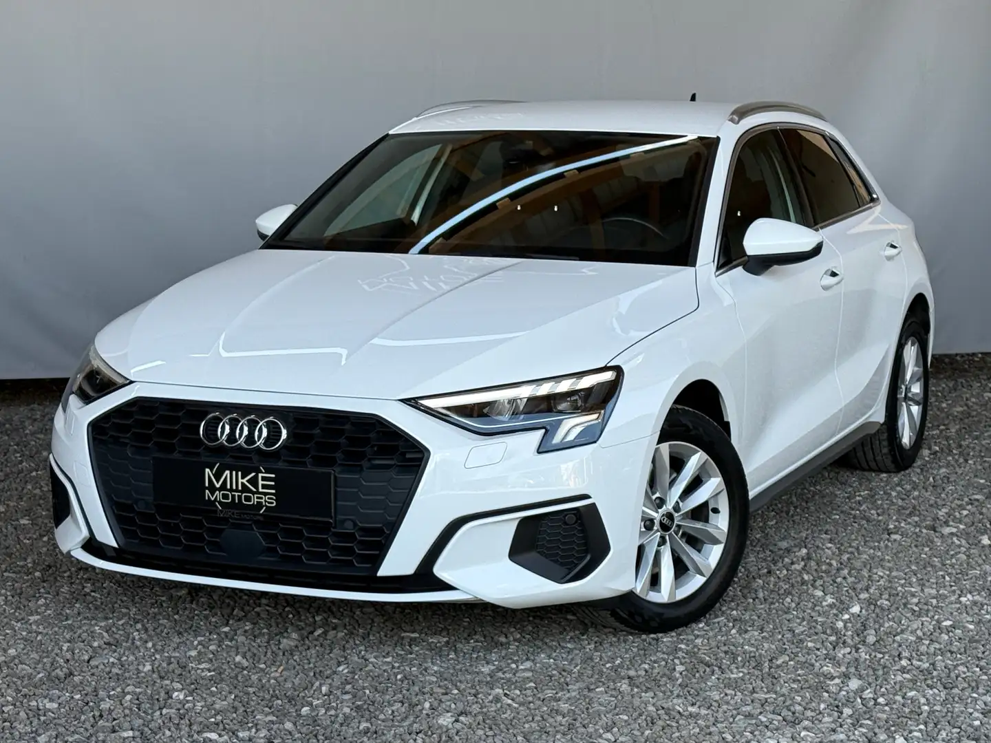 Audi A3 SB 30 TDI *2.0 TDI*AHK* Weiß - 2