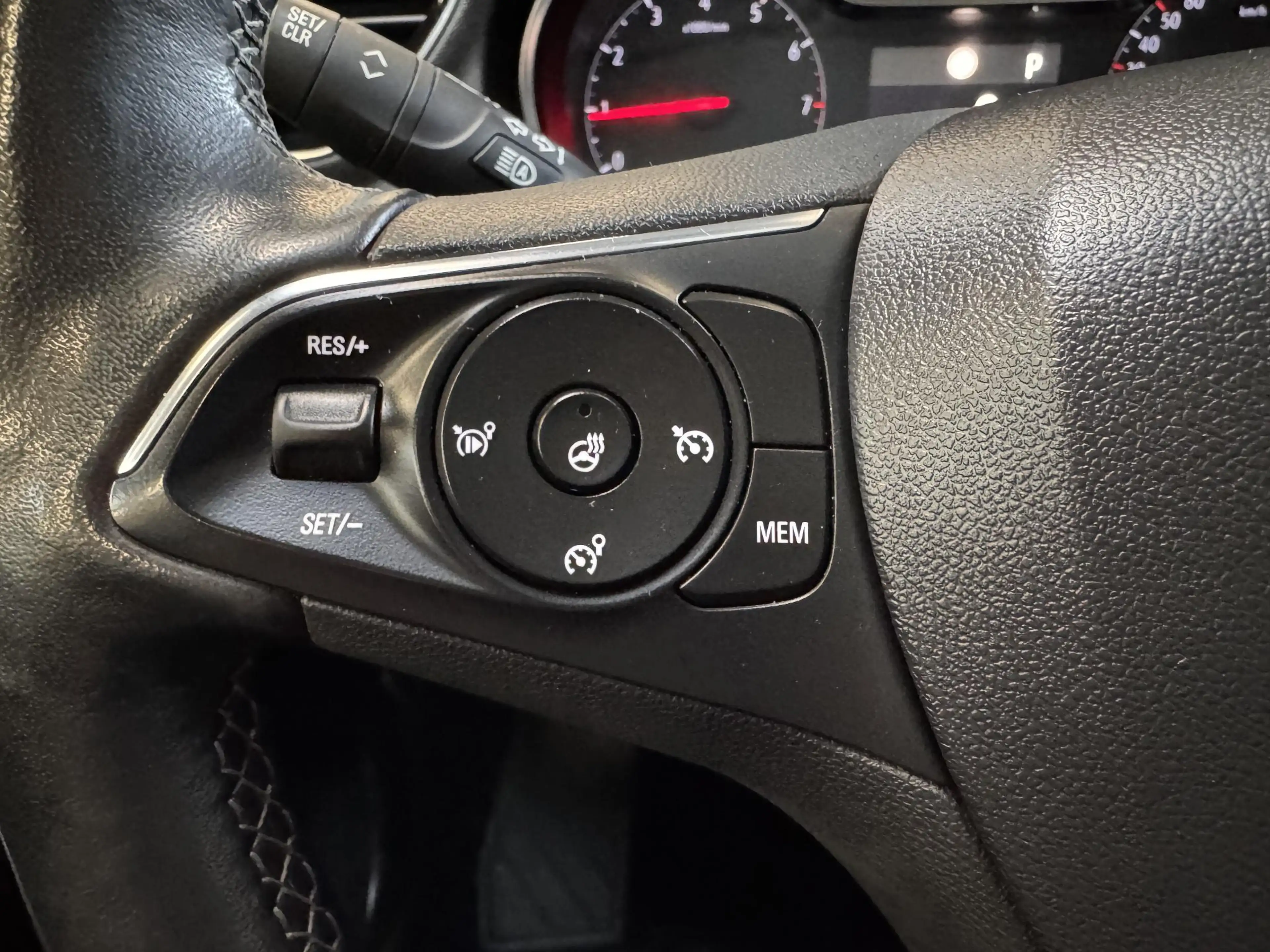 Opel Grandland X 1.2 Turbo Innovation | Pano | Navi | Camera | Trek — photo 10