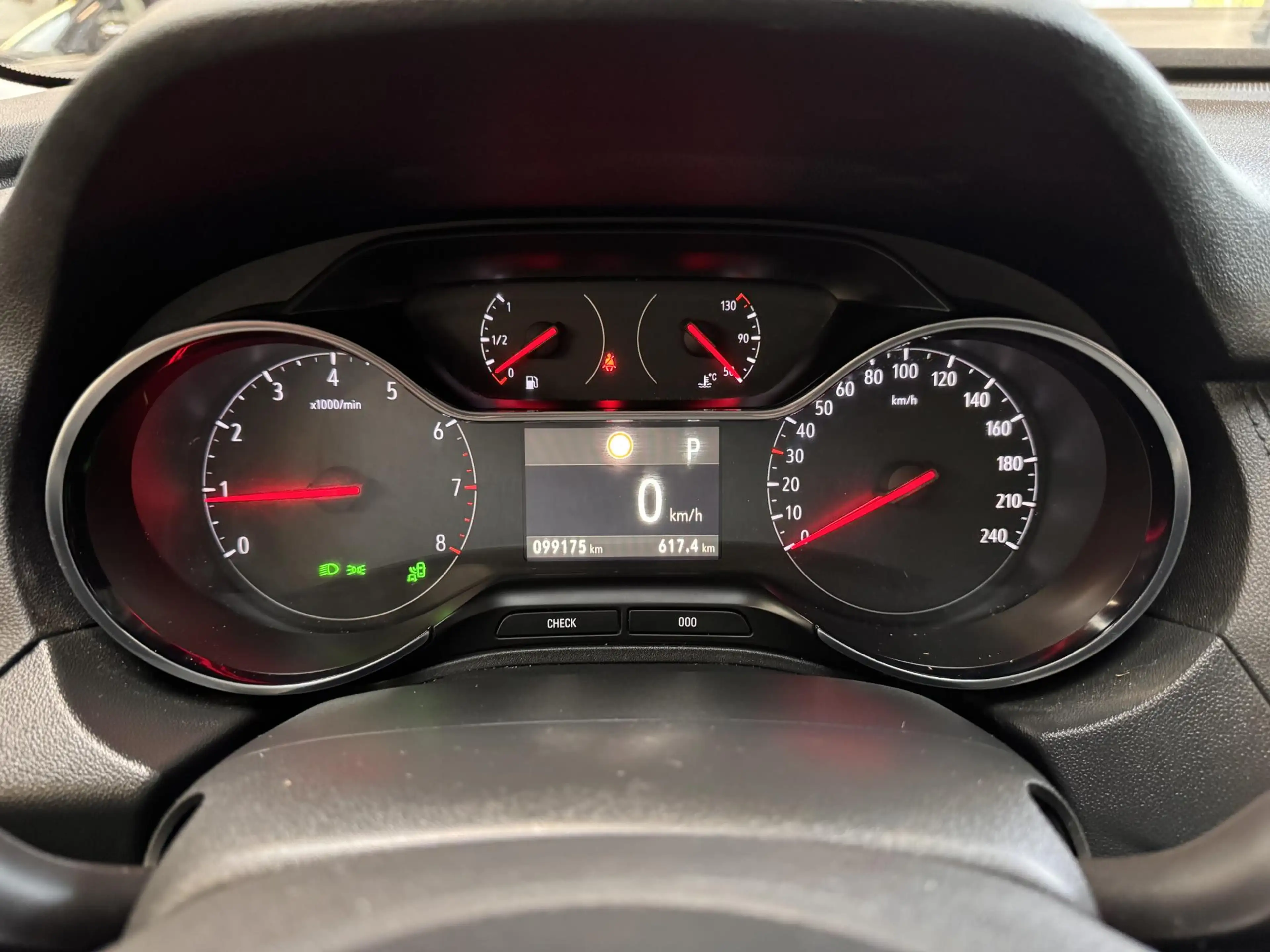 Opel Grandland X 1.2 Turbo Innovation | Pano | Navi | Camera | Trek — photo 6