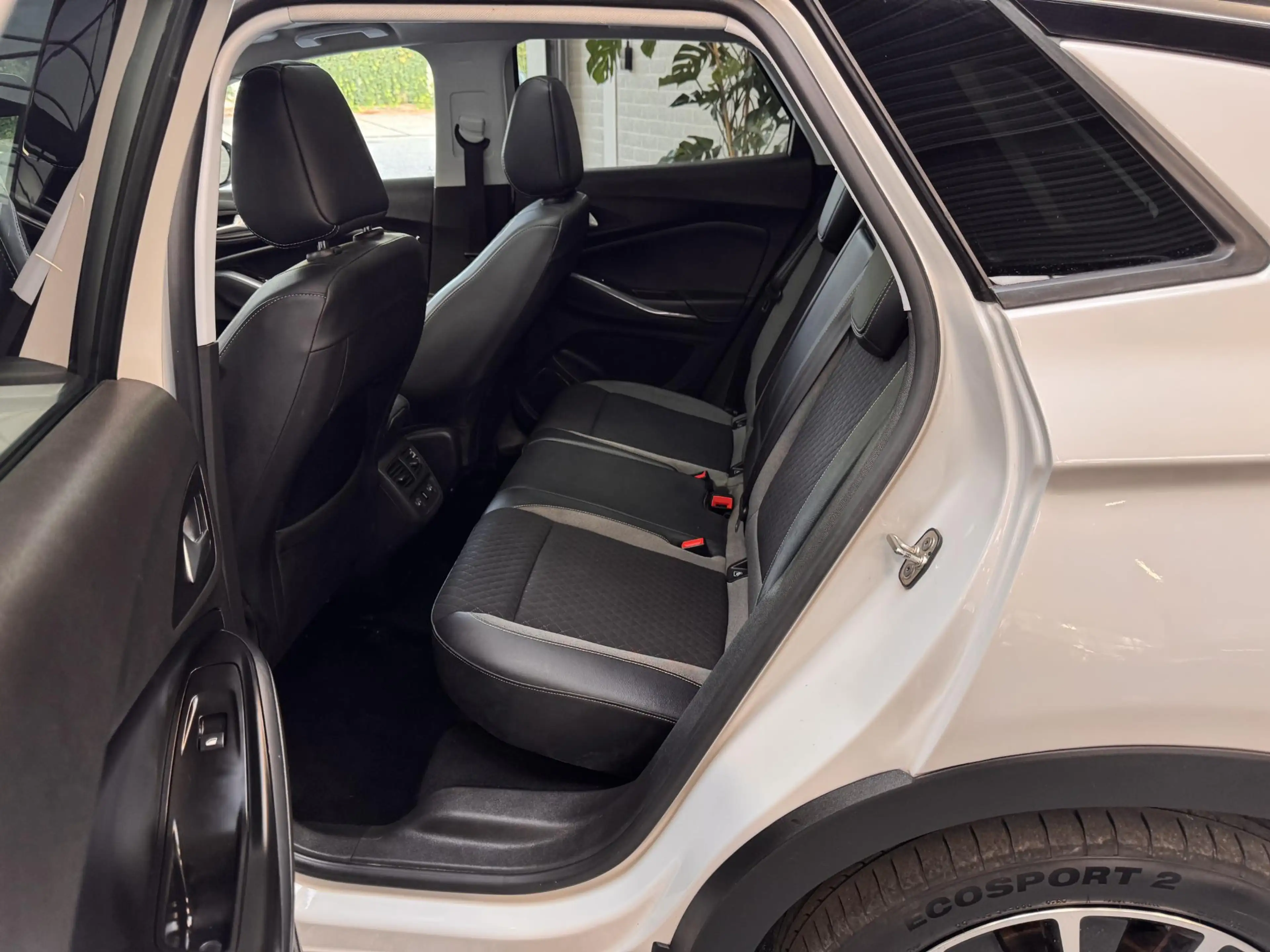 Opel Grandland X 1.2 Turbo Innovation | Pano | Navi | Camera | Trek — photo 19