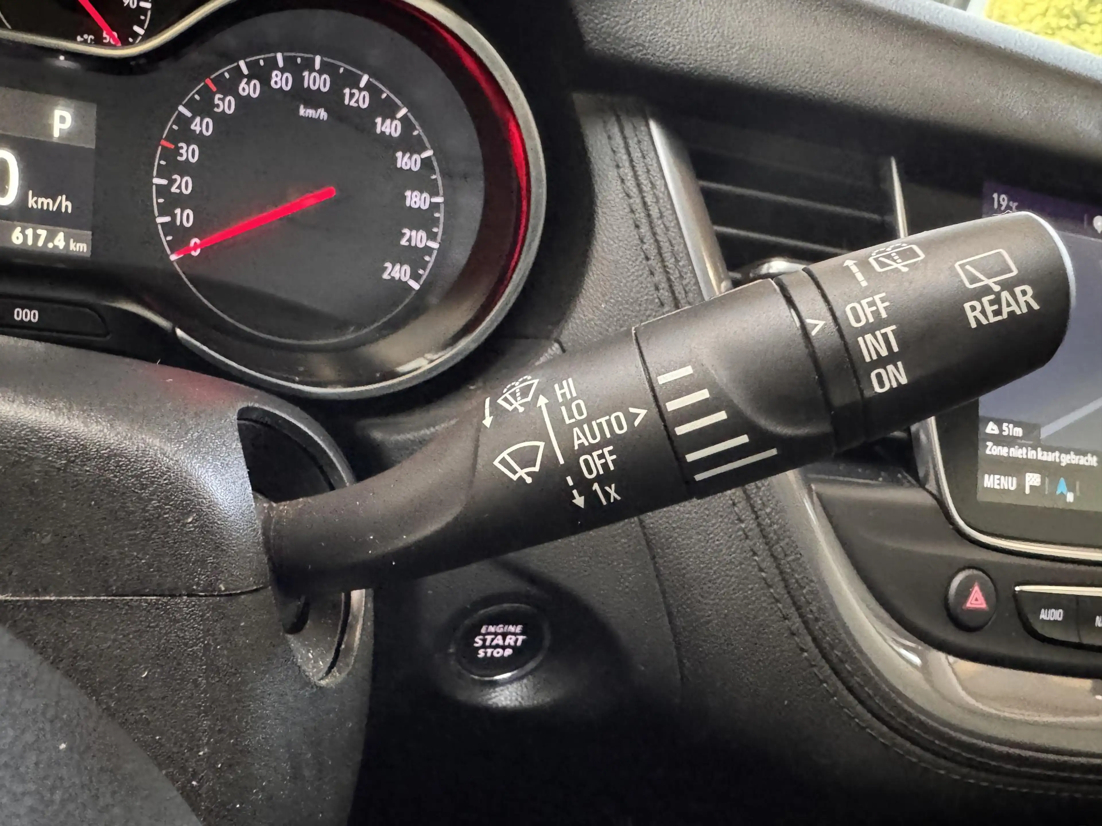 Opel Grandland X 1.2 Turbo Innovation | Pano | Navi | Camera | Trek — photo 12