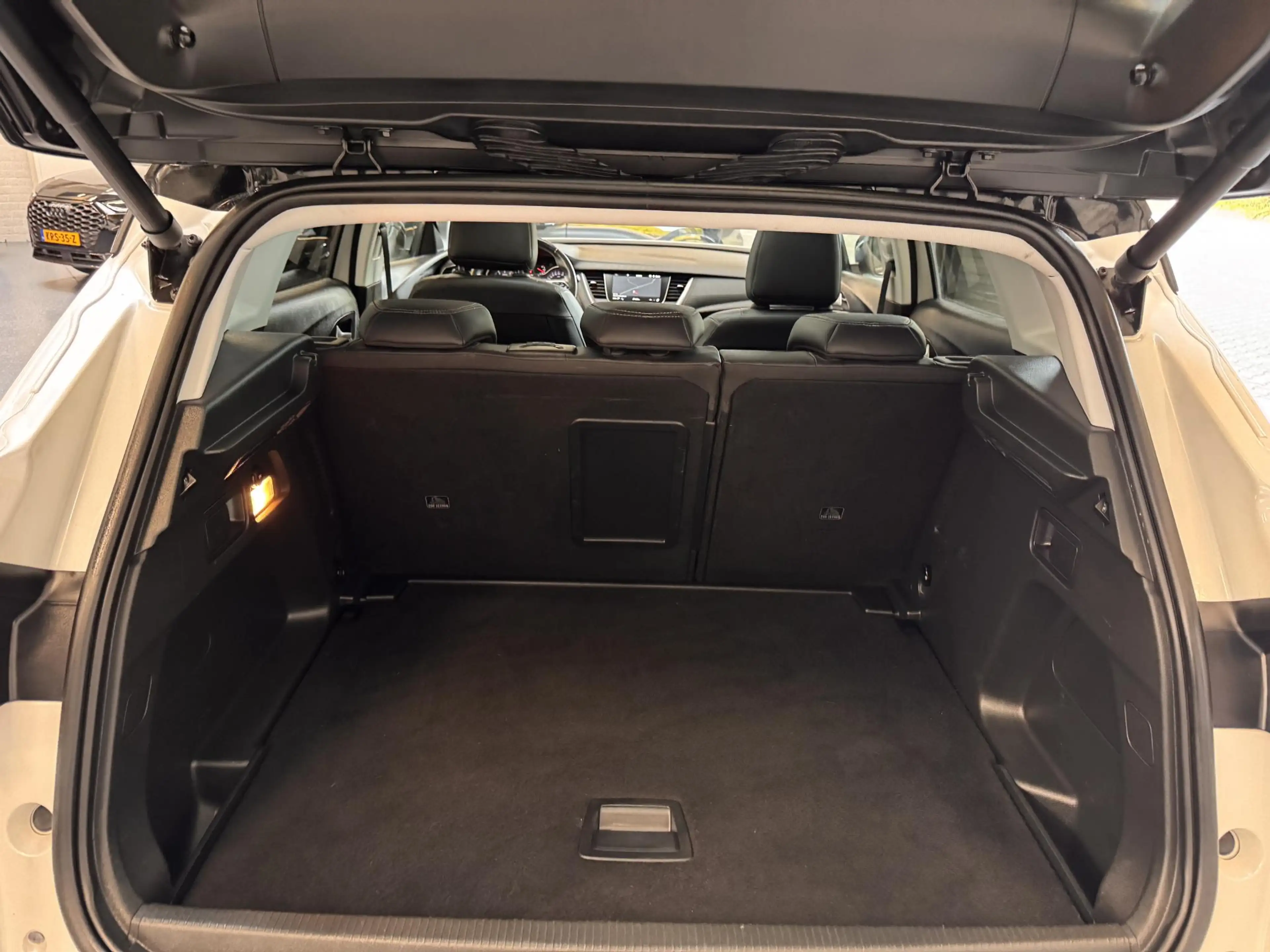 Opel Grandland X 1.2 Turbo Innovation | Pano | Navi | Camera | Trek — photo 21