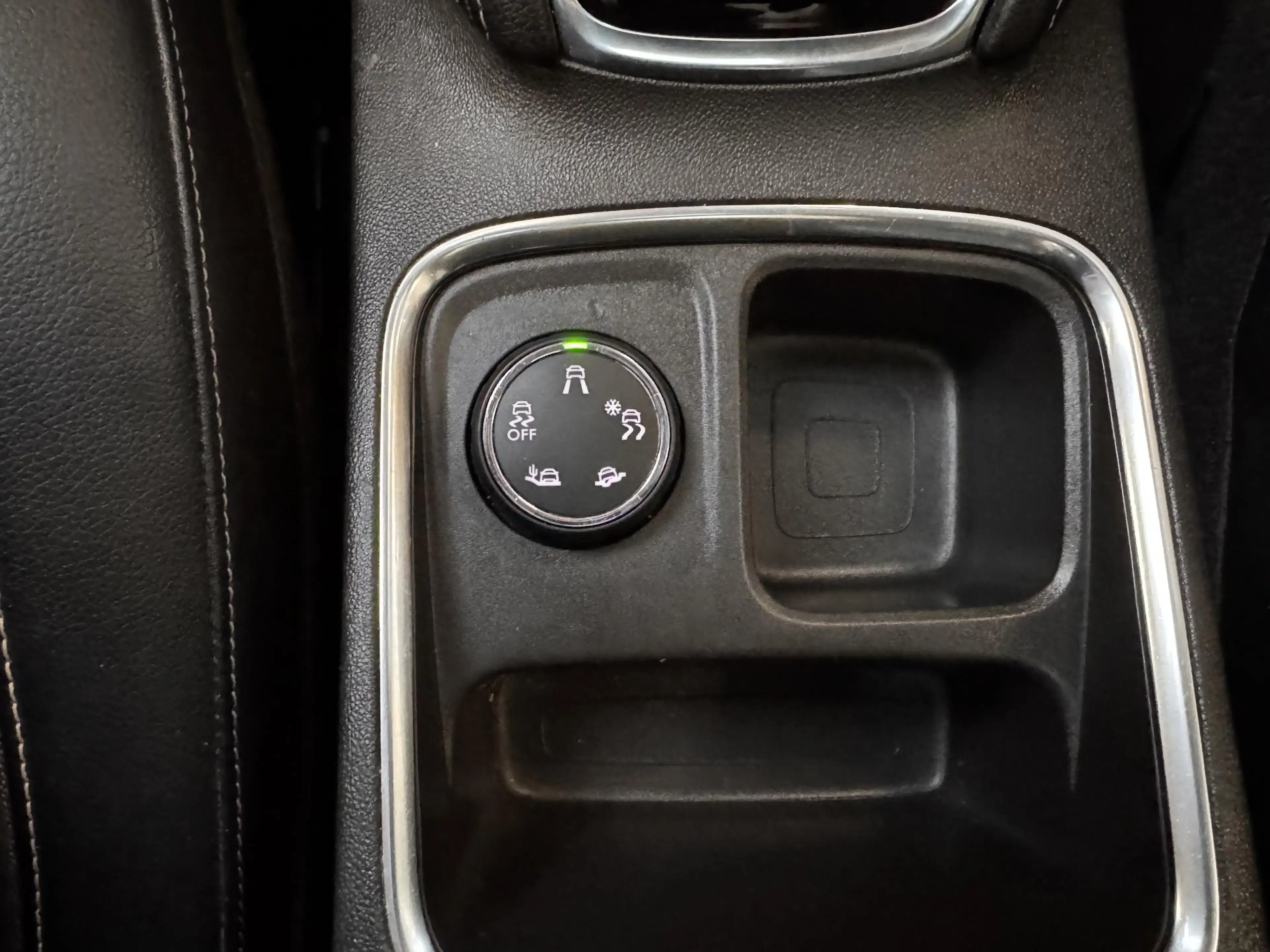Opel Grandland X 1.2 Turbo Innovation | Pano | Navi | Camera | Trek — photo 17