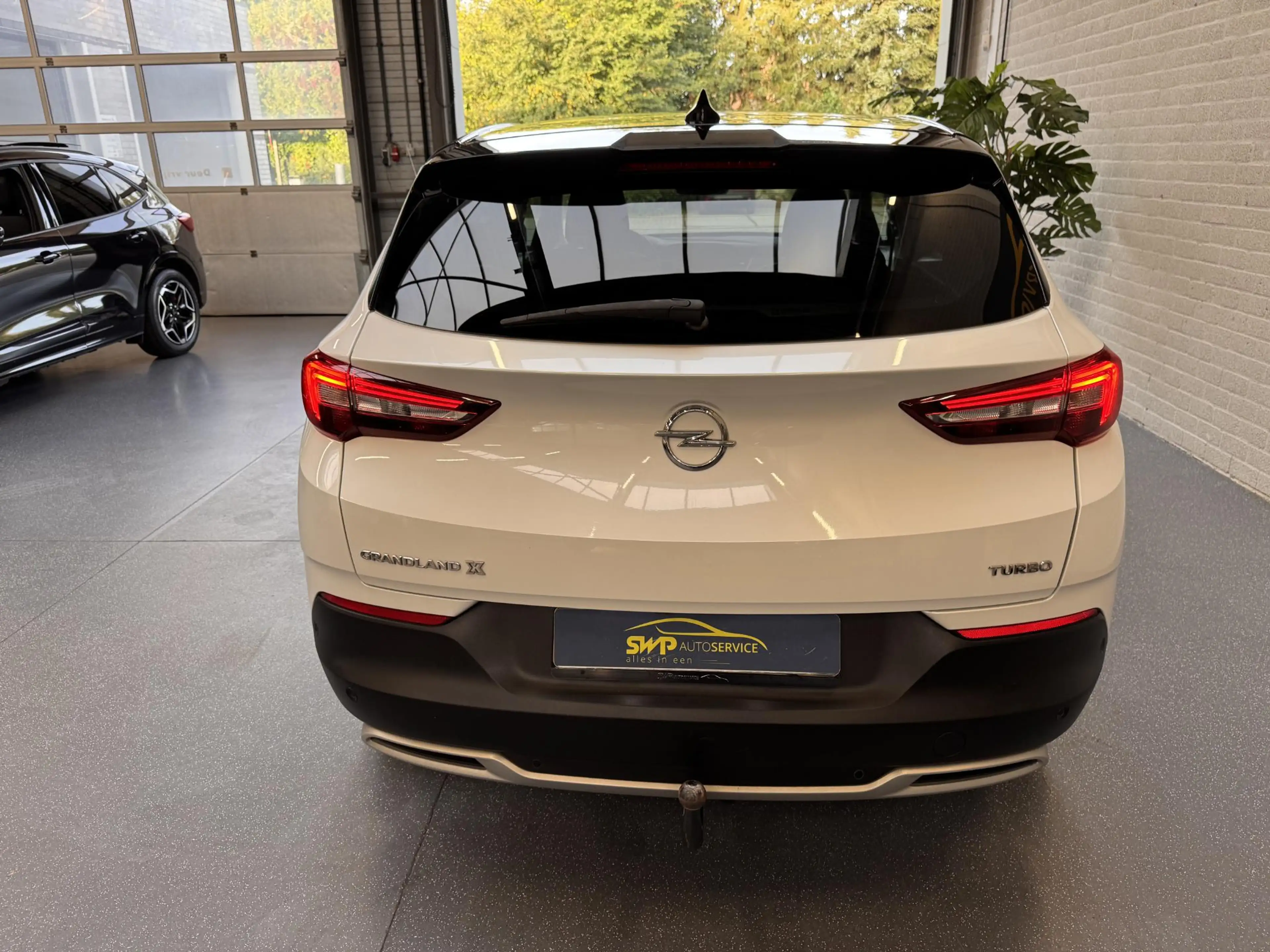 Opel Grandland X 1.2 Turbo Innovation | Pano | Navi | Camera | Trek — photo 33