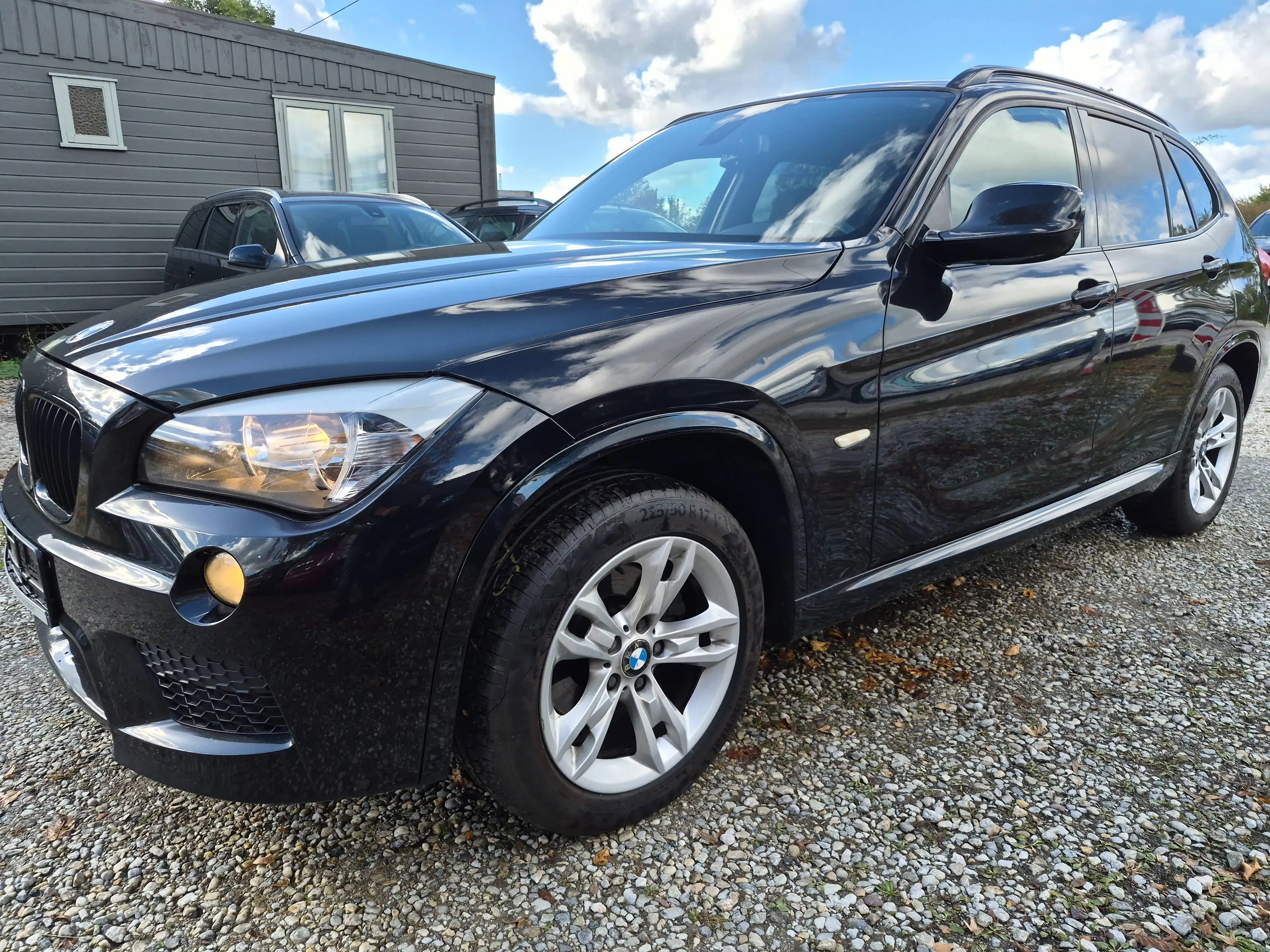 BMW X1 sDrive 20 d M Packet Automatik — photo 2