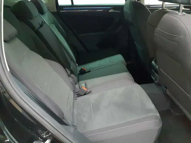 Volkswagen Tiguan view 14