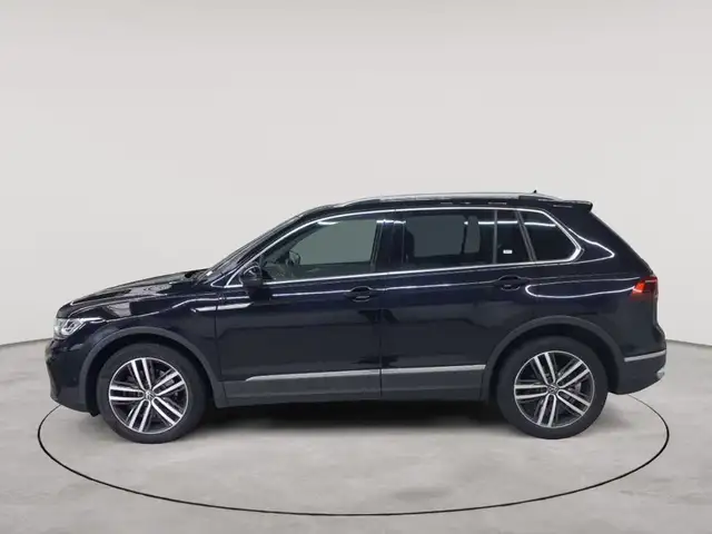 Volkswagen Tiguan view 6