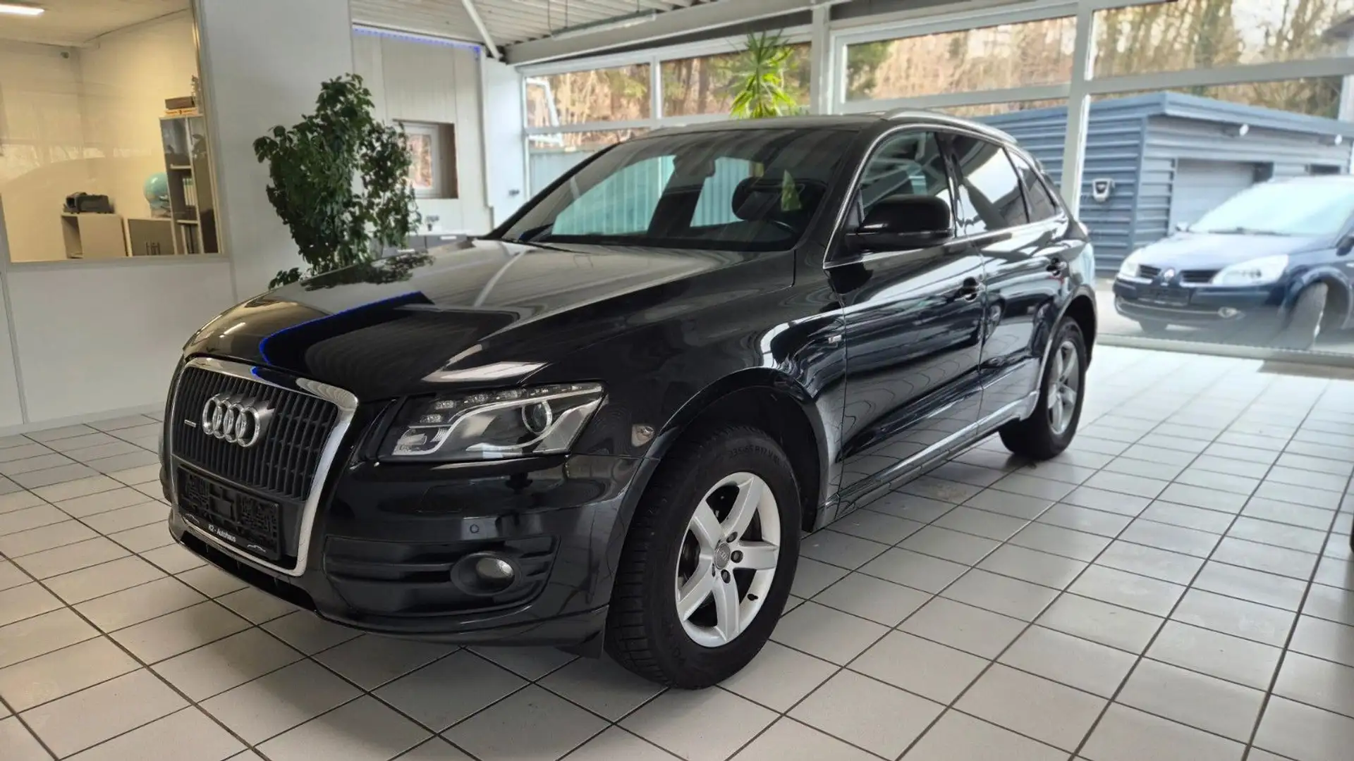 Audi Q5 2.0 TDI*QUATTRO*S-LINE*PANO*SHZ*BI-XEN* Czarny - 1