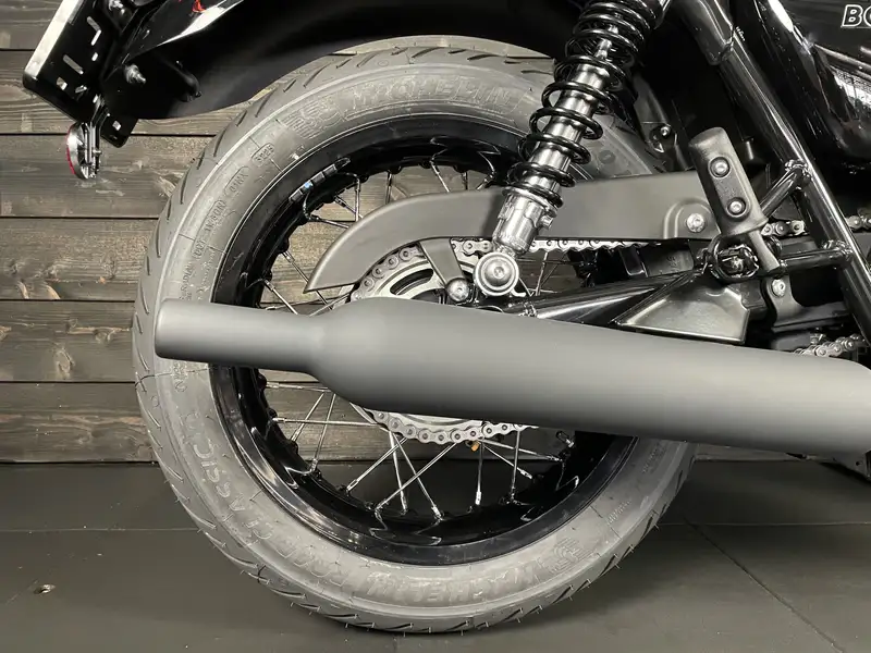 Triumph Bonneville T120 - foto 4