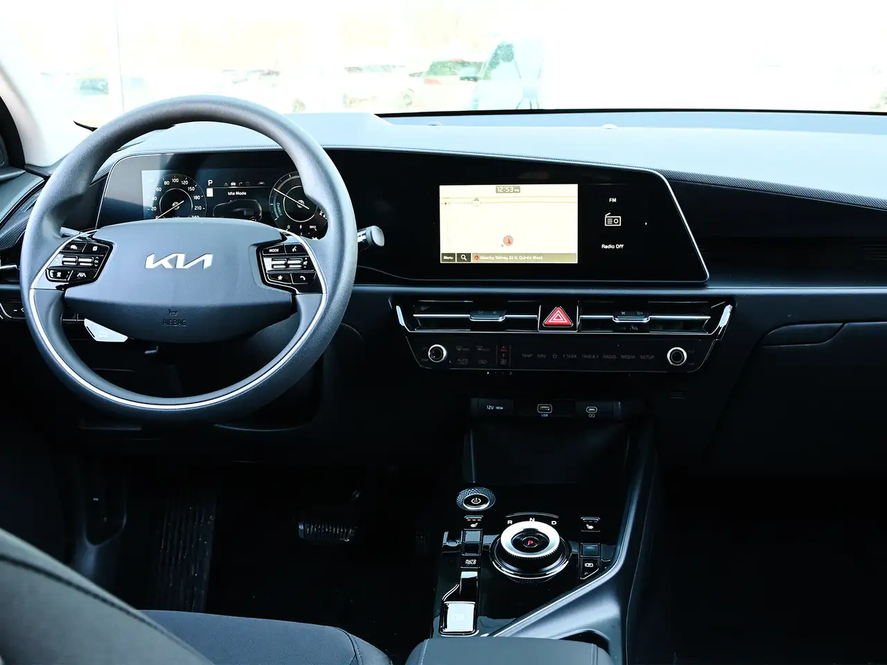 Kia Niro снимка Kia Niro