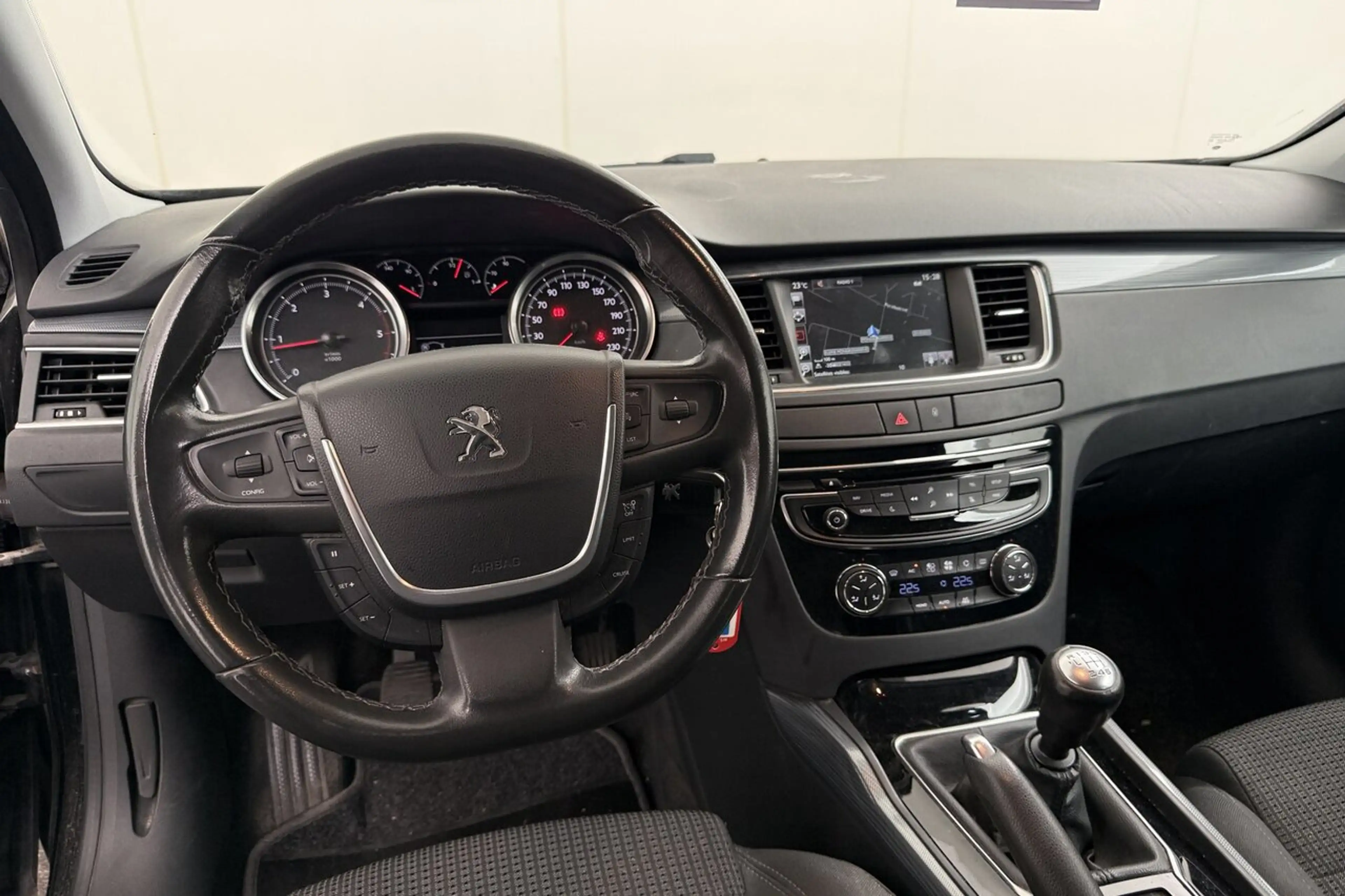 Peugeot 508 SW - TOPSTAAT - GPS - BLEUTOOTH - PDC - ALU — photo 25
