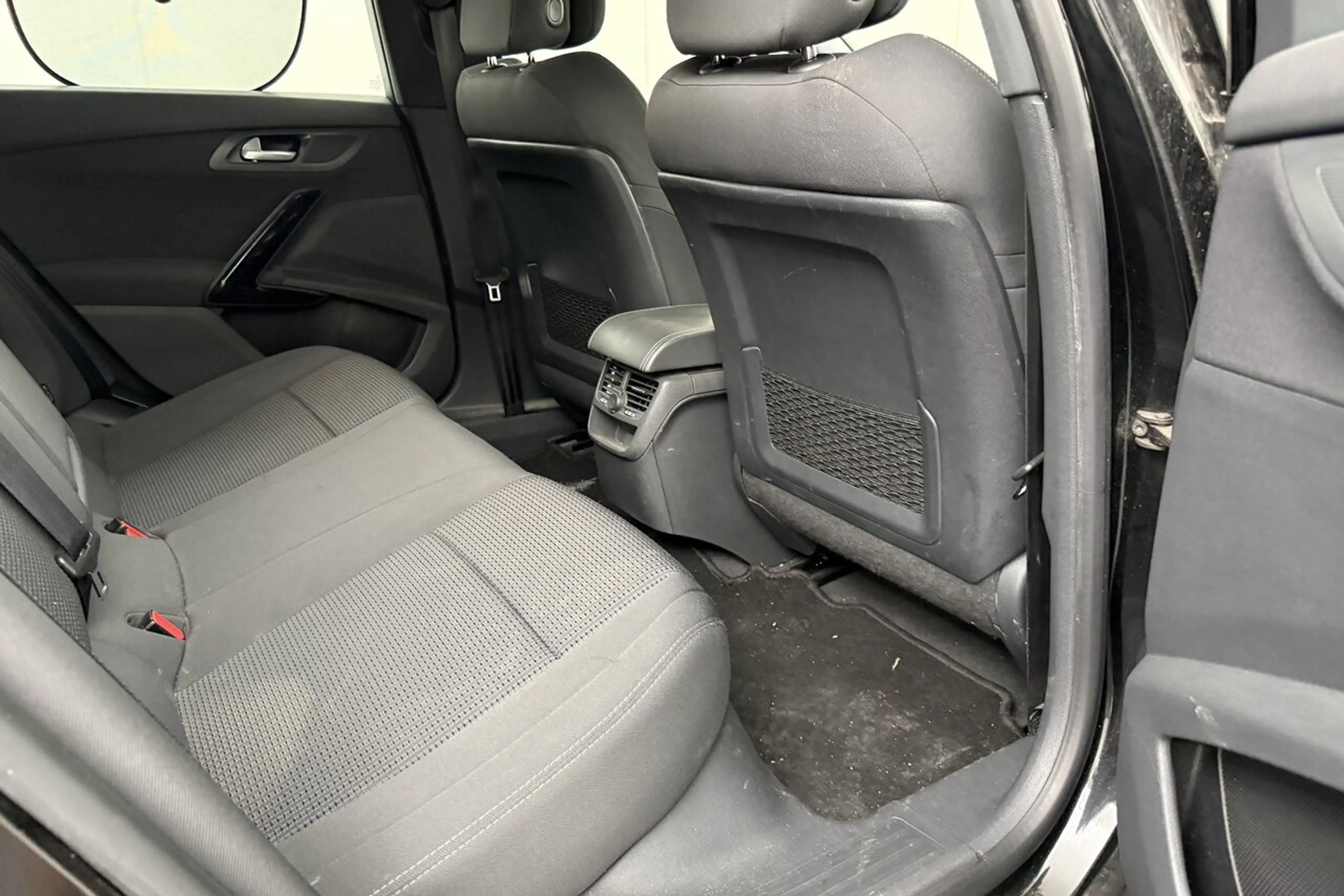 Peugeot 508 SW - TOPSTAAT - GPS - BLEUTOOTH - PDC - ALU — photo 12