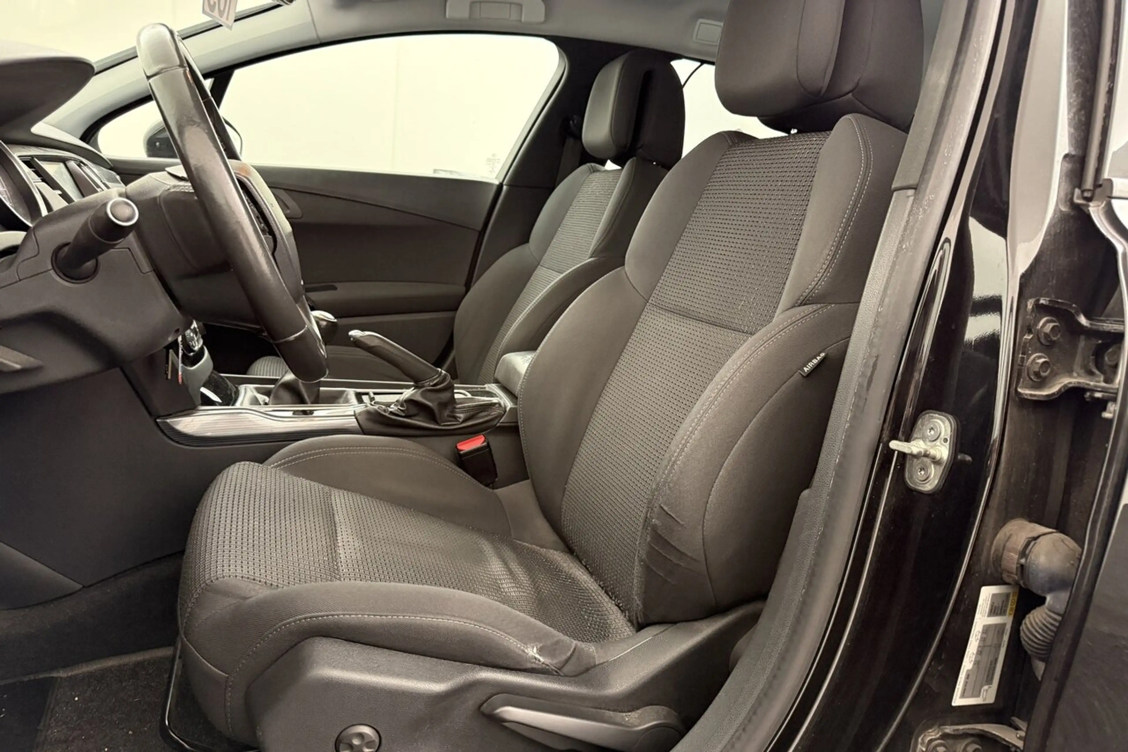 Peugeot 508 SW - TOPSTAAT - GPS - BLEUTOOTH - PDC - ALU — photo 15