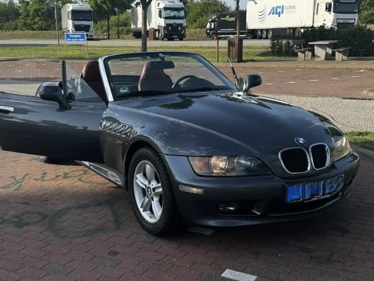 BMW Z3 roadster 1.9i, foto 1
