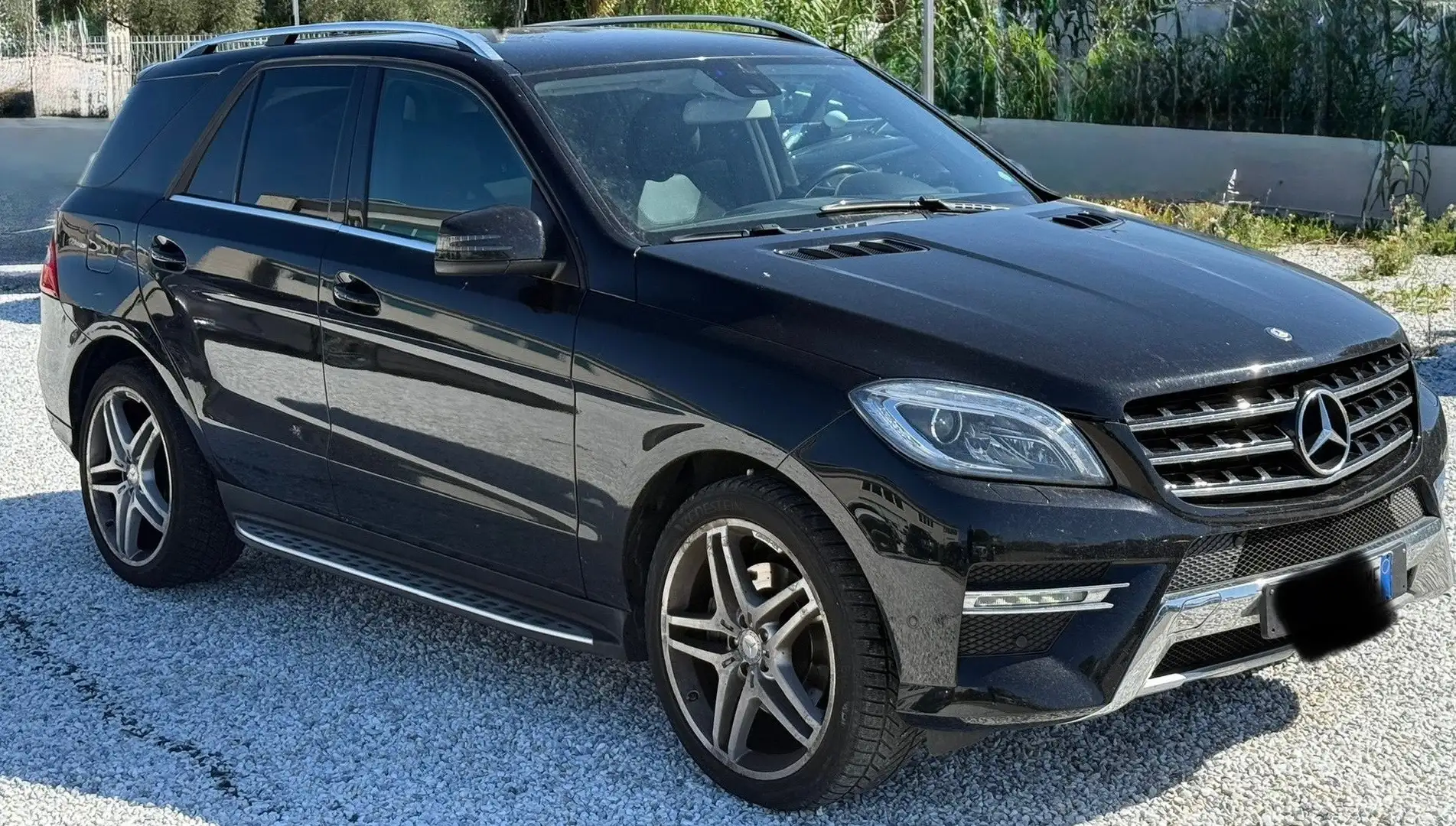 Mercedes-Benz ML 250 ML 250 BlueTEC 4Matic Premium Zwart - 1