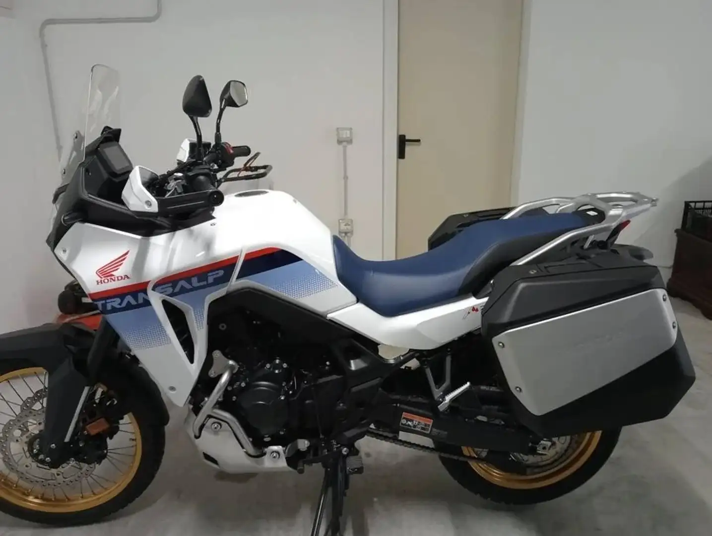 Honda XL 750 Transalp Bianco - 1