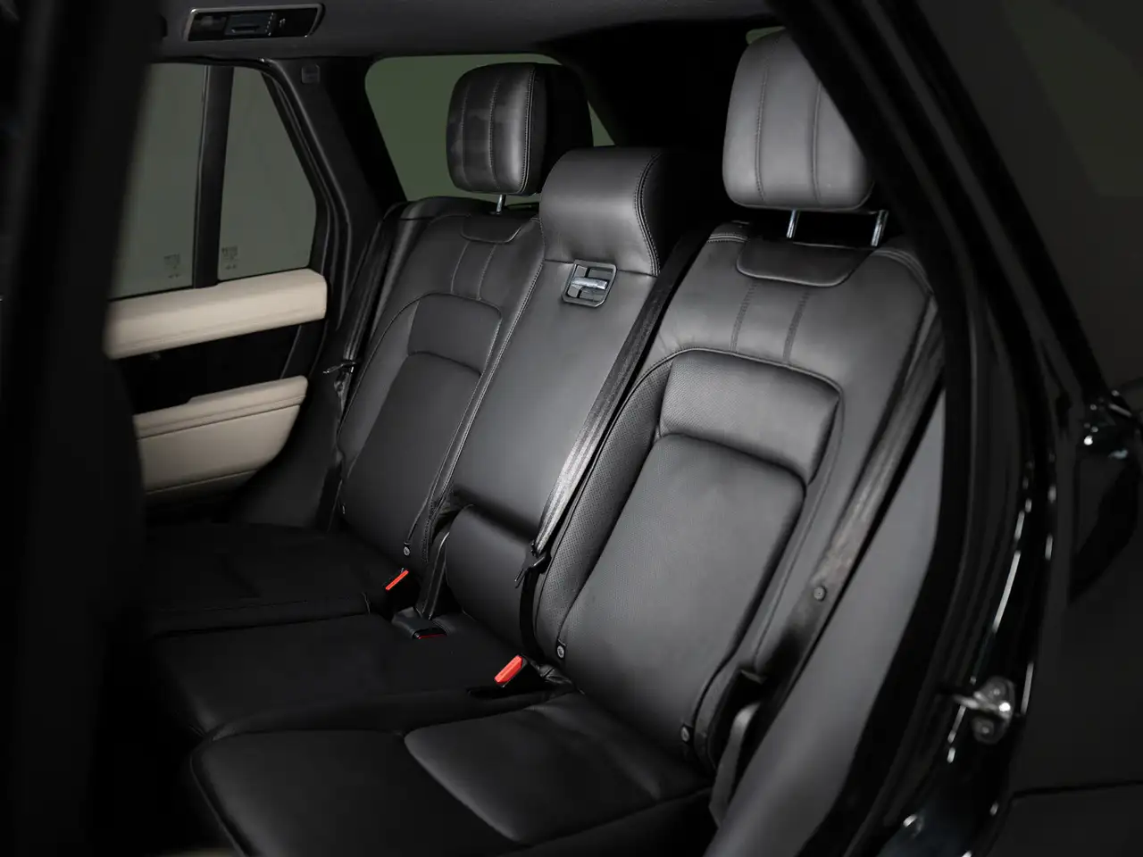Land Rover Range Rover снимка Land Rover Range Rover