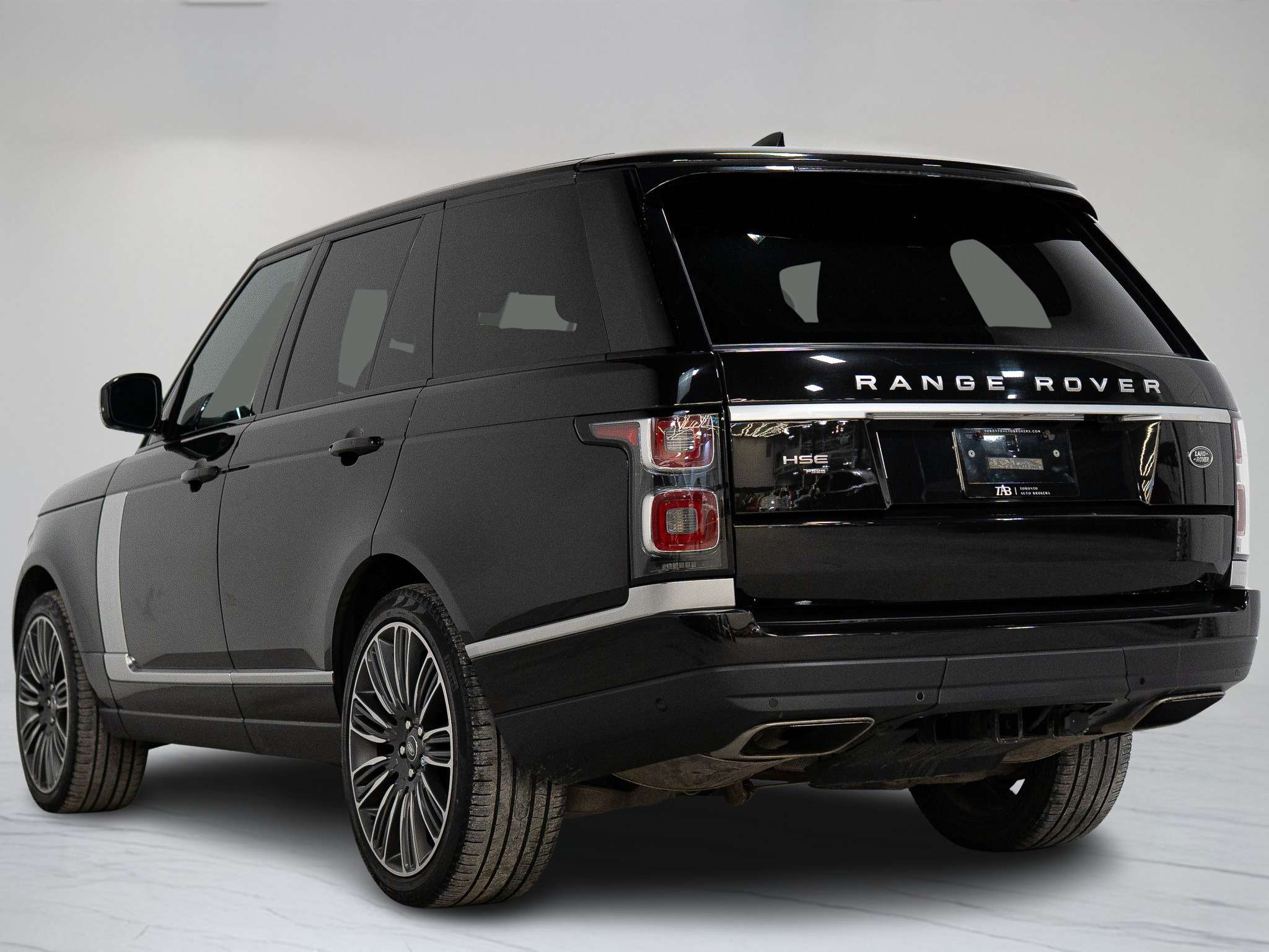 used 2022 Land Rover Range Rover car, priced at $66,900