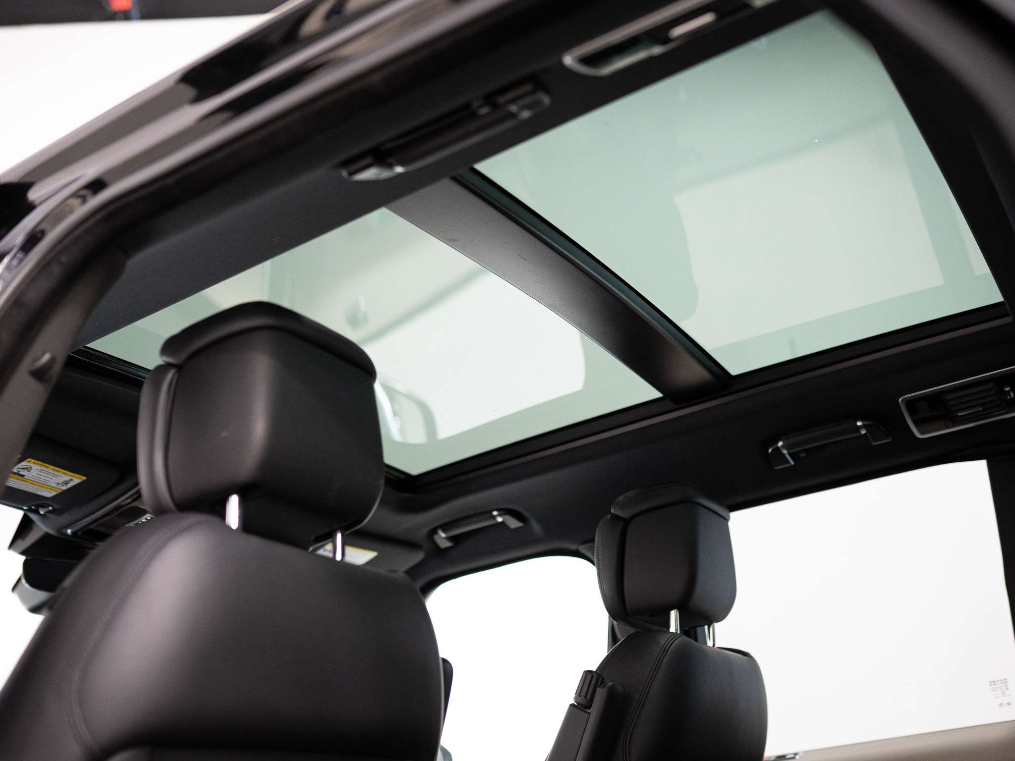 used 2022 Land Rover Range Rover car, priced at $66,900