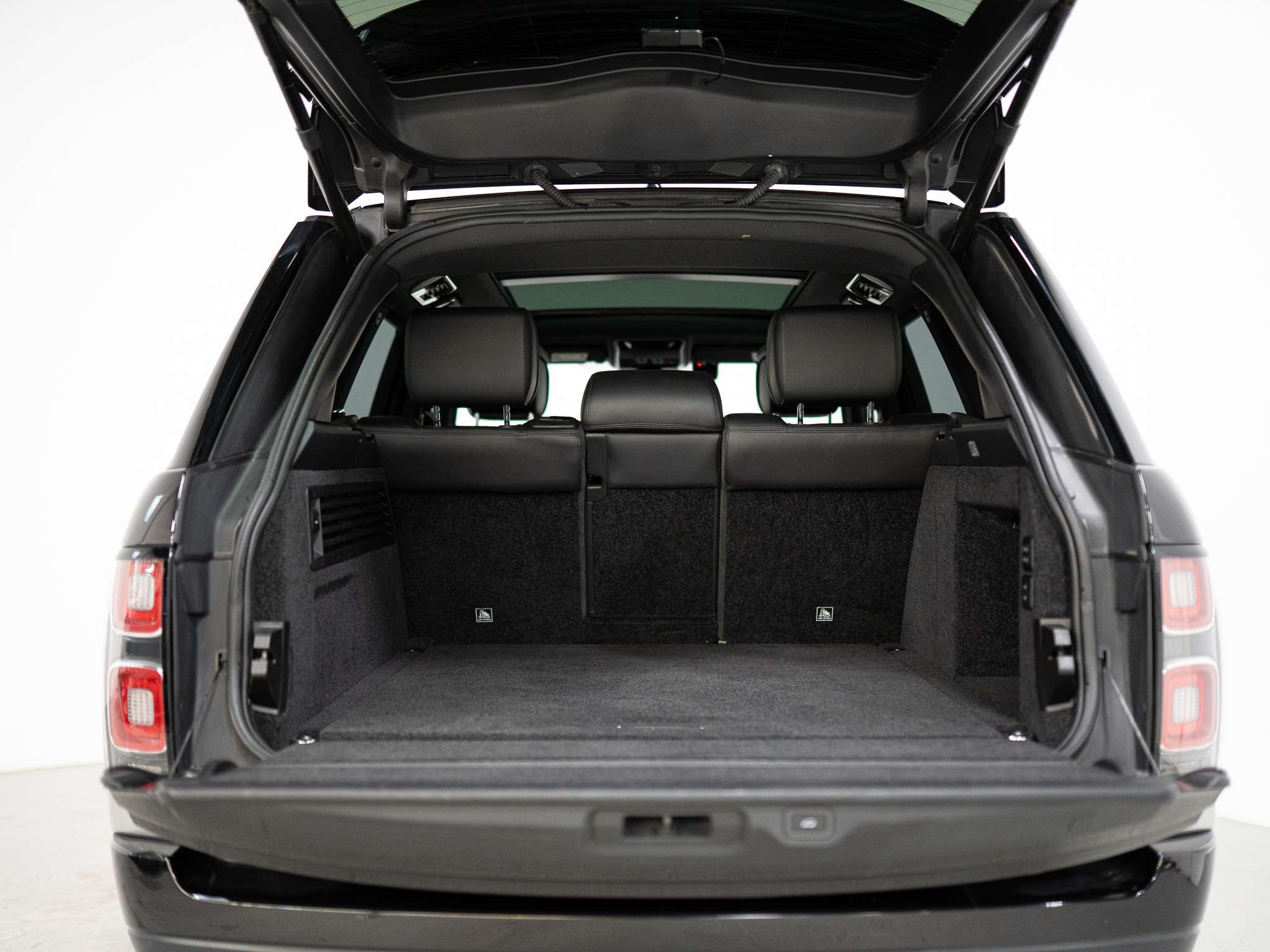used 2022 Land Rover Range Rover car, priced at $66,900