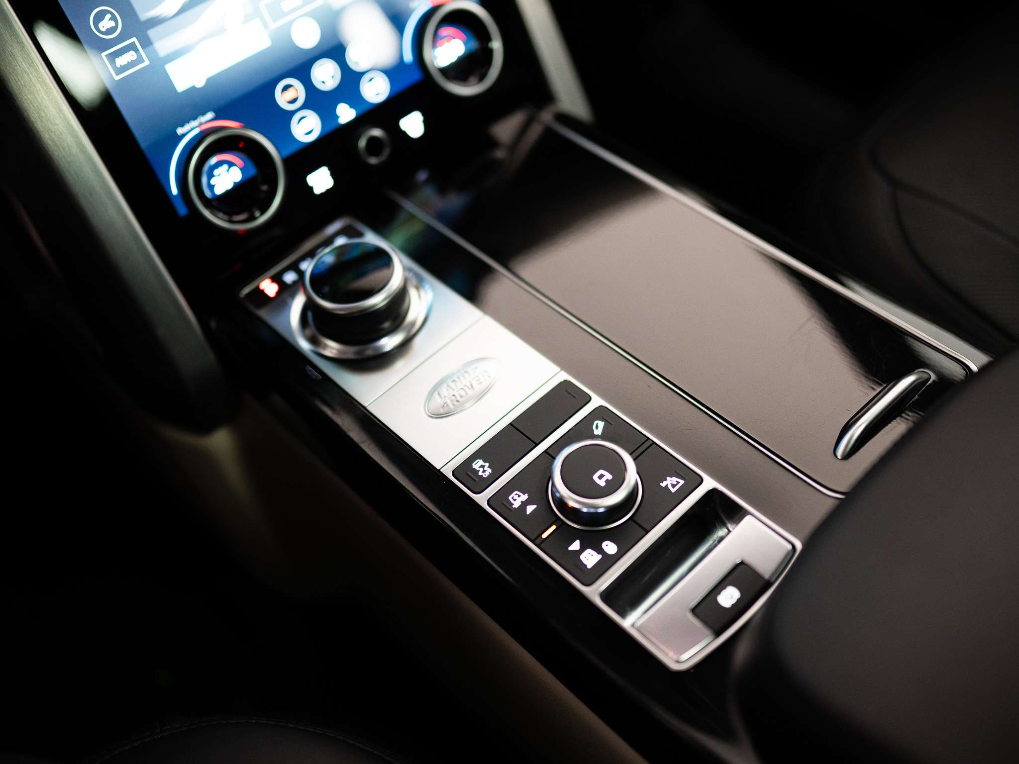 used 2022 Land Rover Range Rover car, priced at $66,900