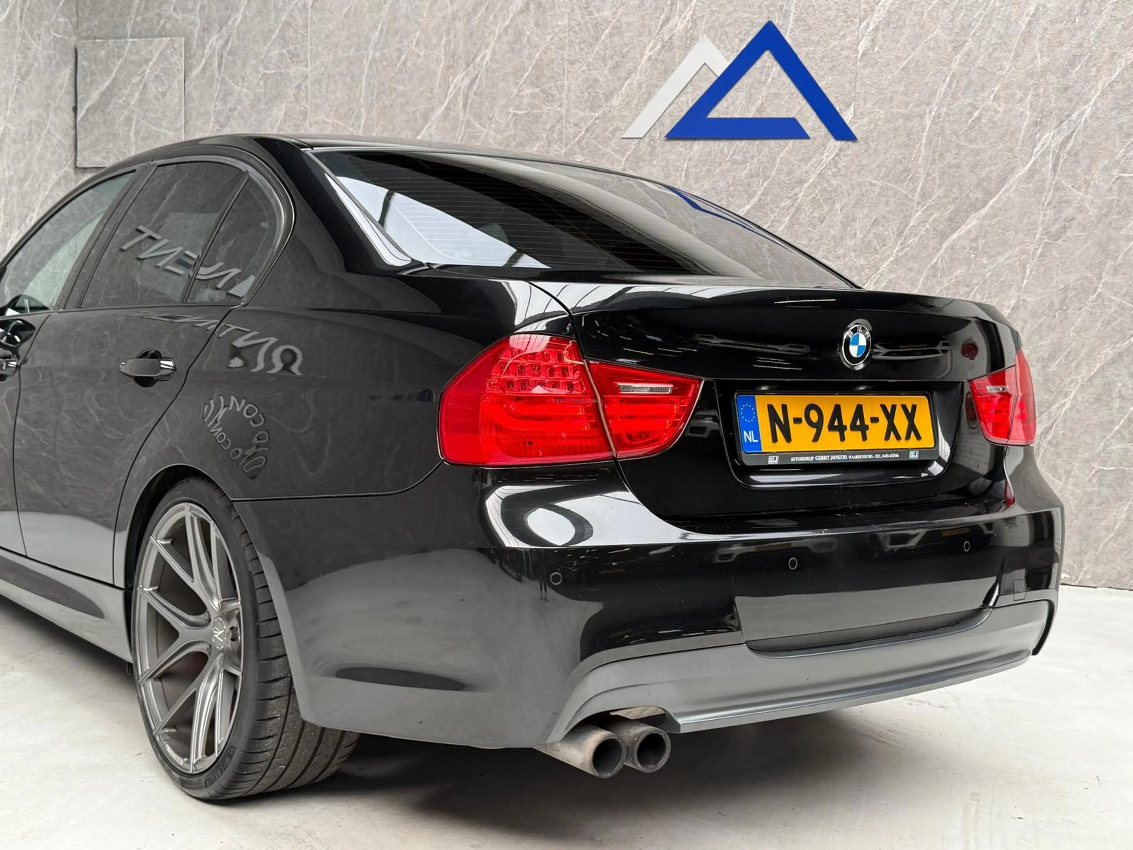 BMW 325 3-serie 325i M-Pakket 218 PK APK / Onderhouden — photo 6