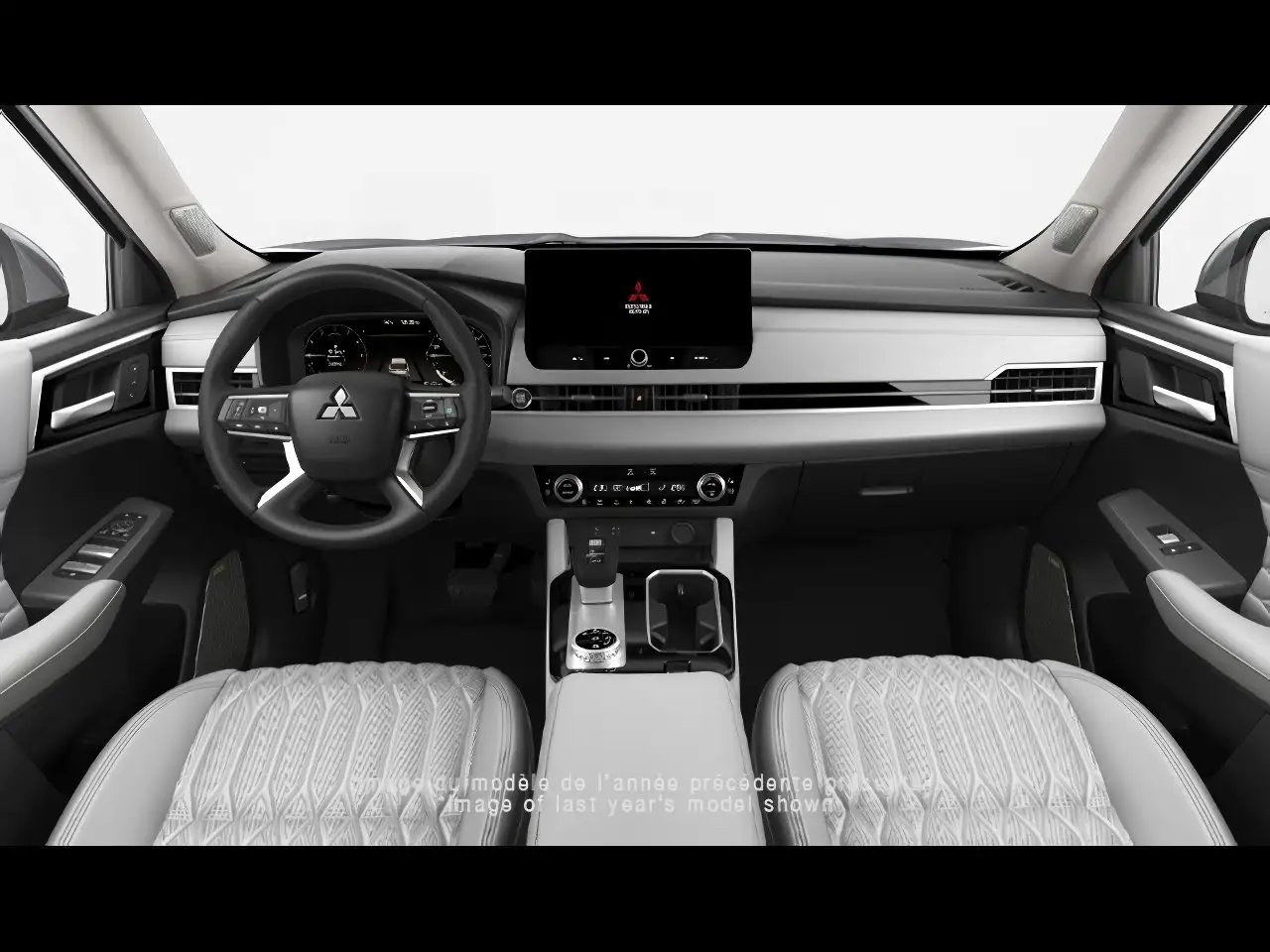 Mitsubishi Outlander снимка Mitsubishi Outlander
