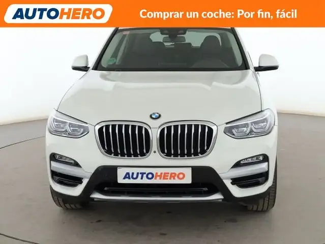 BMW X3 view 9