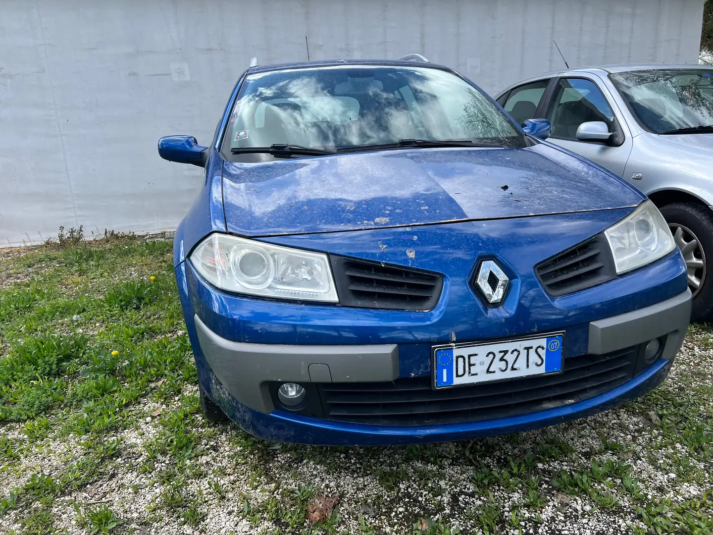 Renault Megane Megane Grandtour 1.9 dci Dynamique Blauw - 2