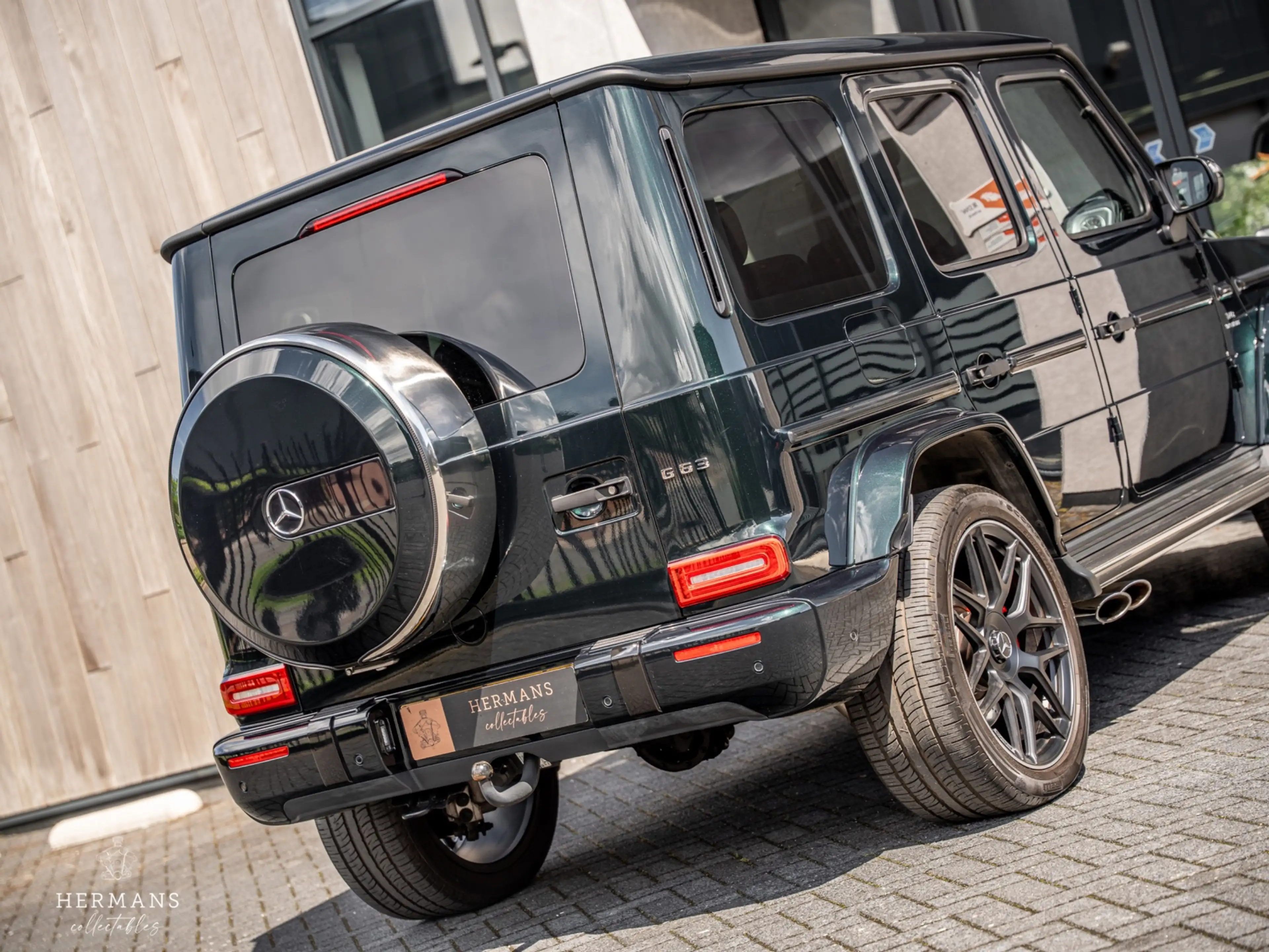 Mercedes-Benz G 63 AMG / Burmester / Exclusiv / Pano / 360* / Veneer / To — photo 11