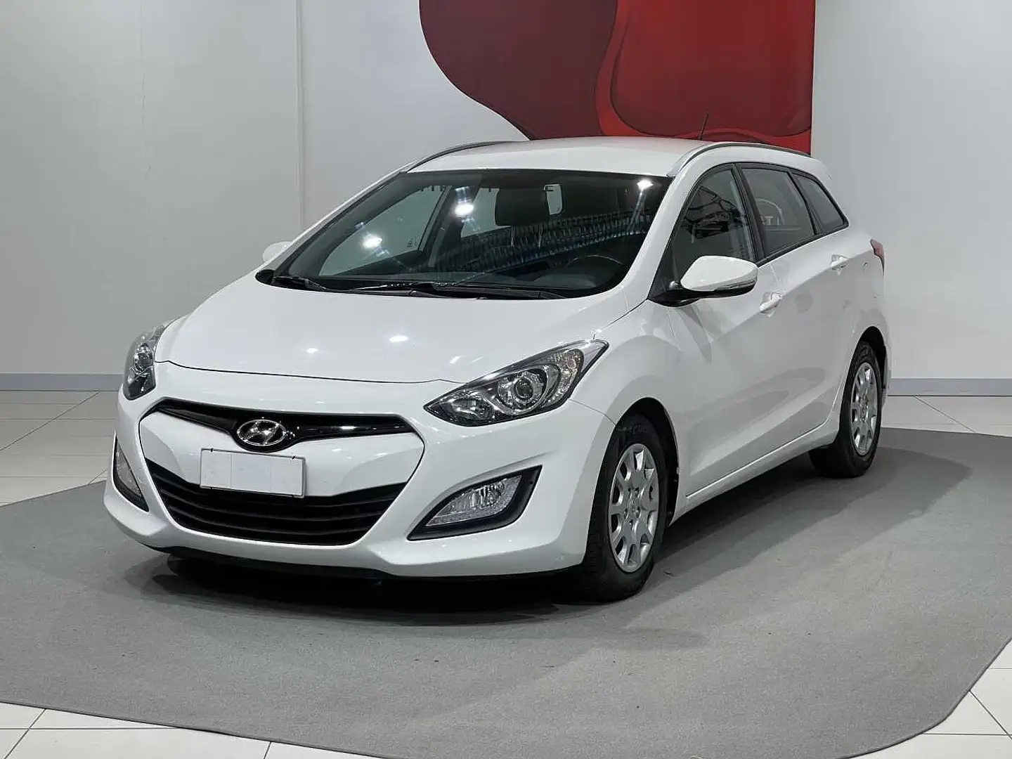 Hyundai i30 Wagon 1.6 CRDi Classic Weiß - 1