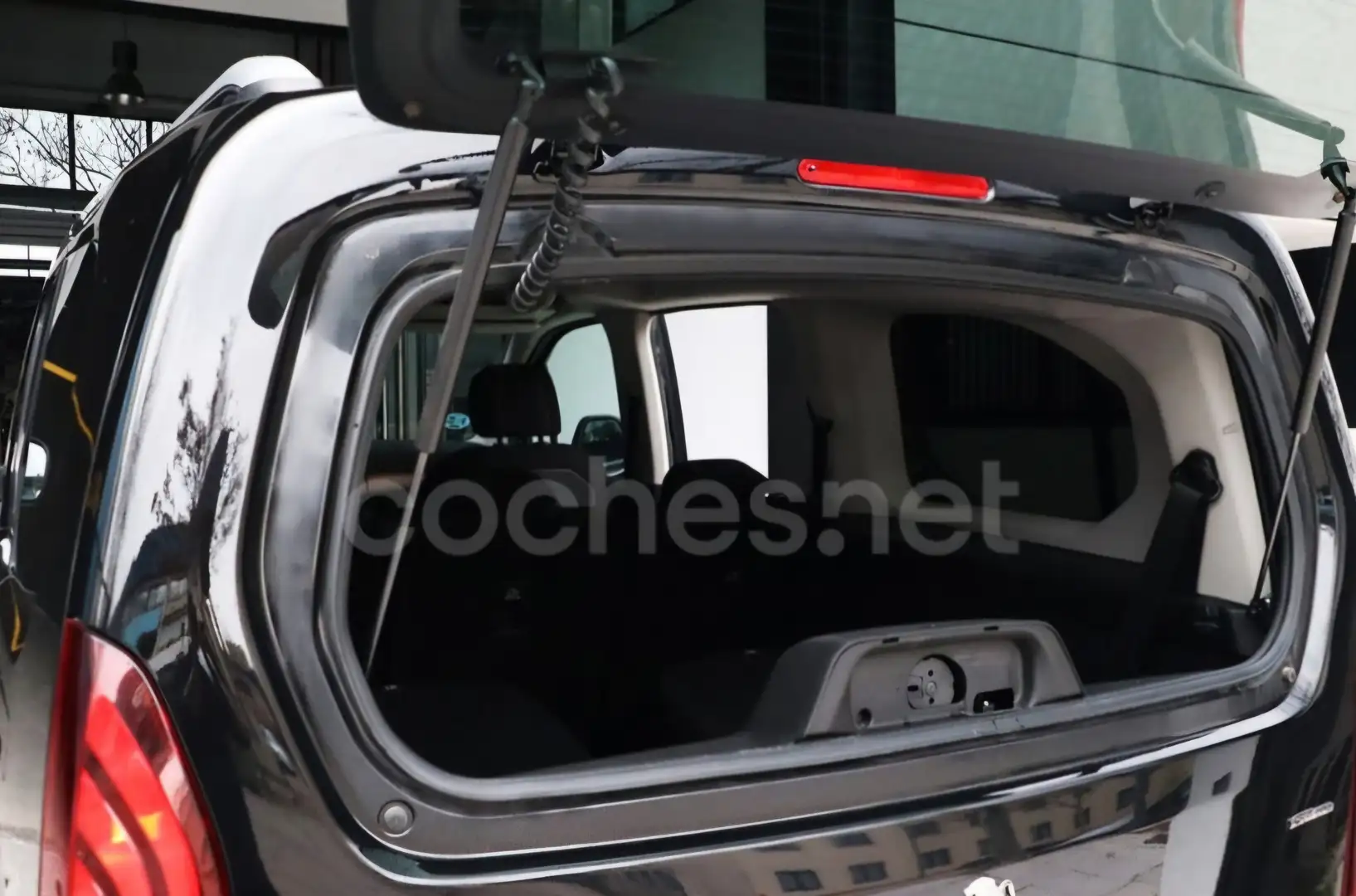 Peugeot Rifter 1.2 PureTech S Negro - 2