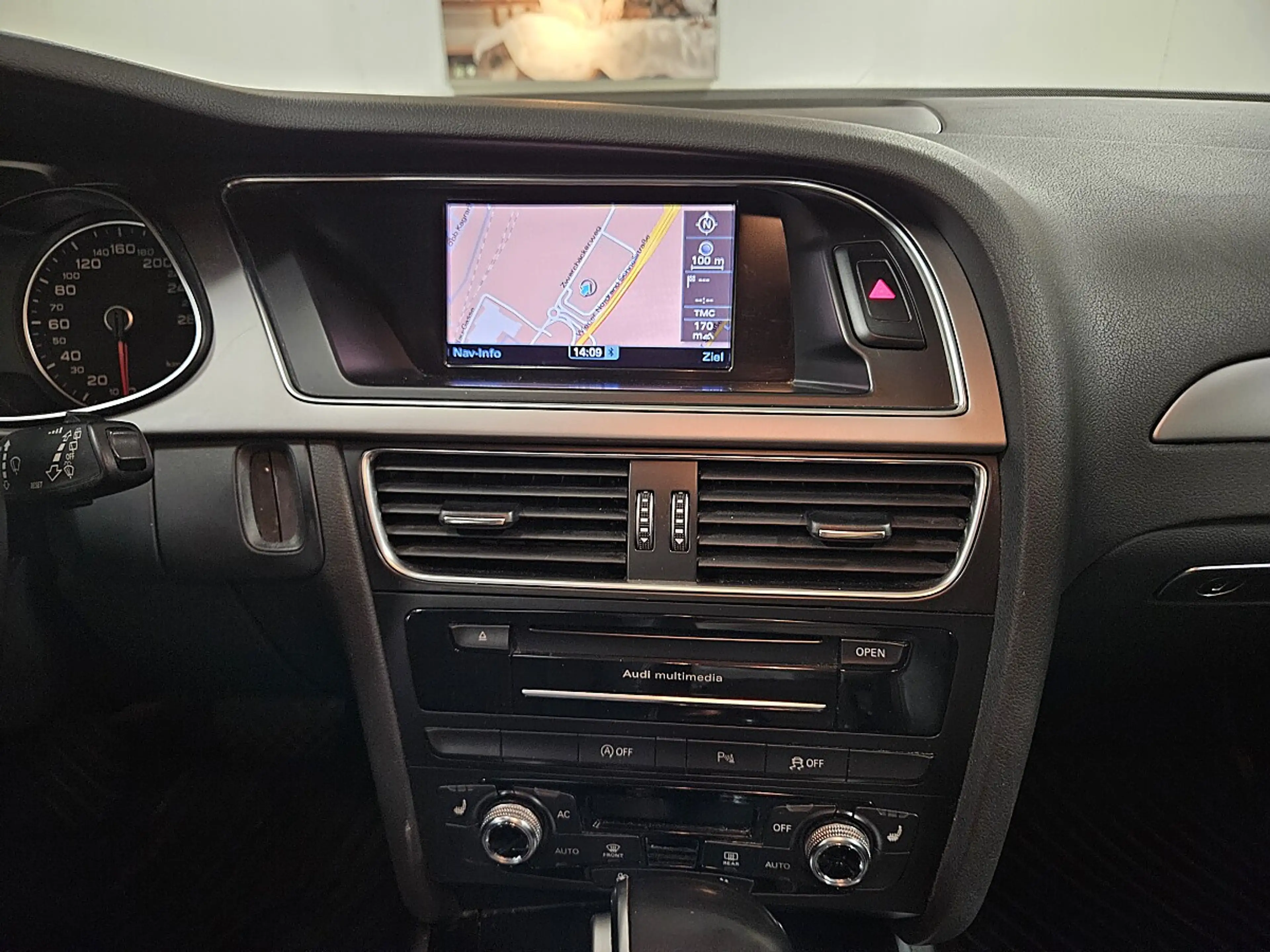 Audi A4 allroad A4 Allroad 2,0 TDI quattro DPF S-tronic — photo 11