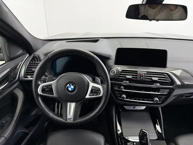 BMW X4 M view 11