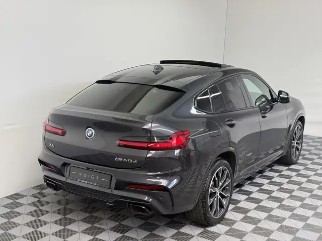BMW X4 M view 6