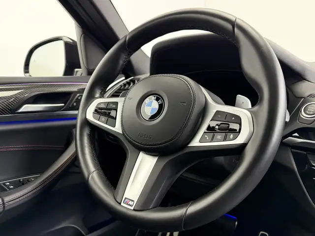 BMW X4 M view 12