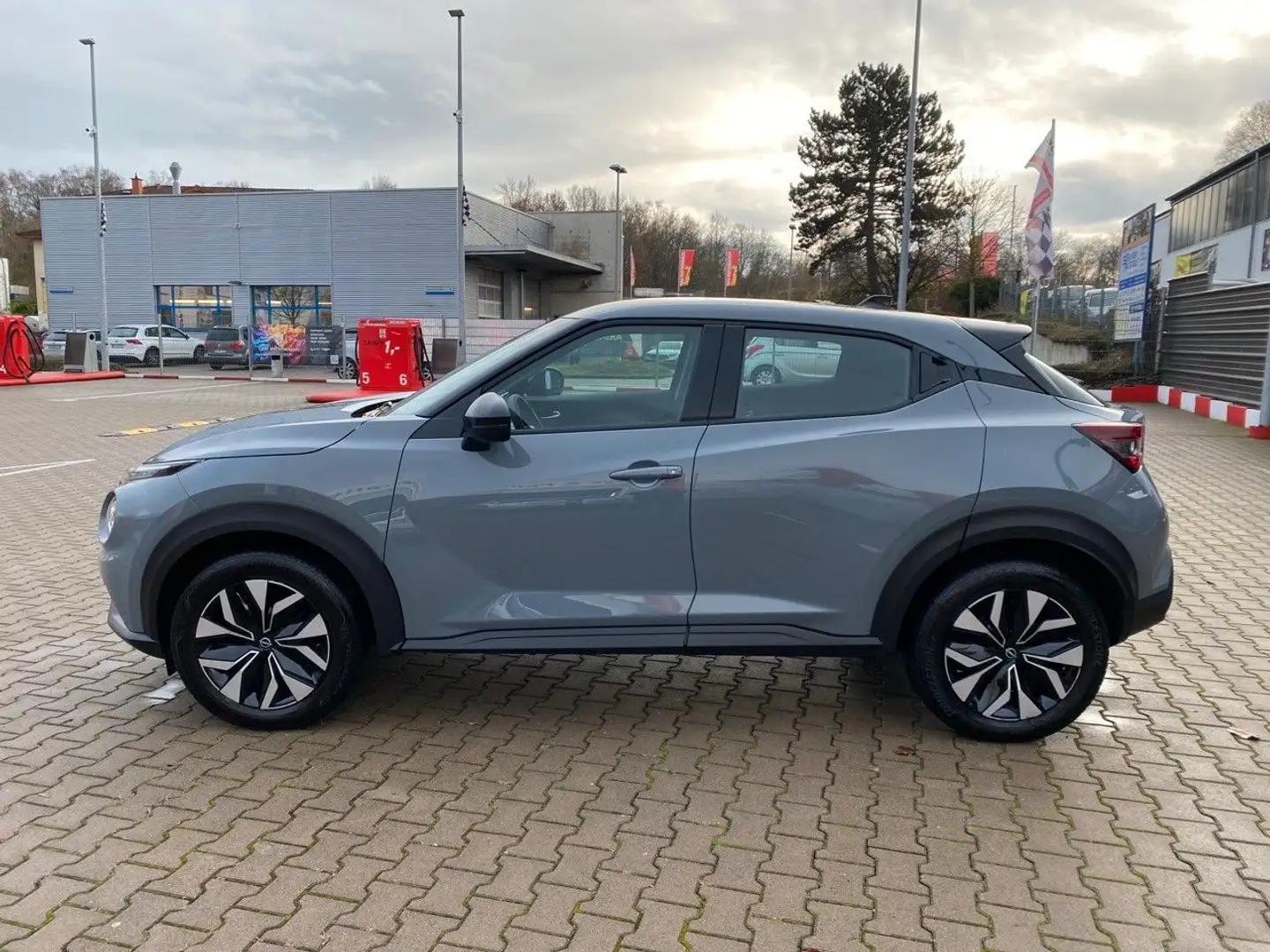 Nissan Juke Acenta/Komfort/Navi/Sitzheizung Grau - 2