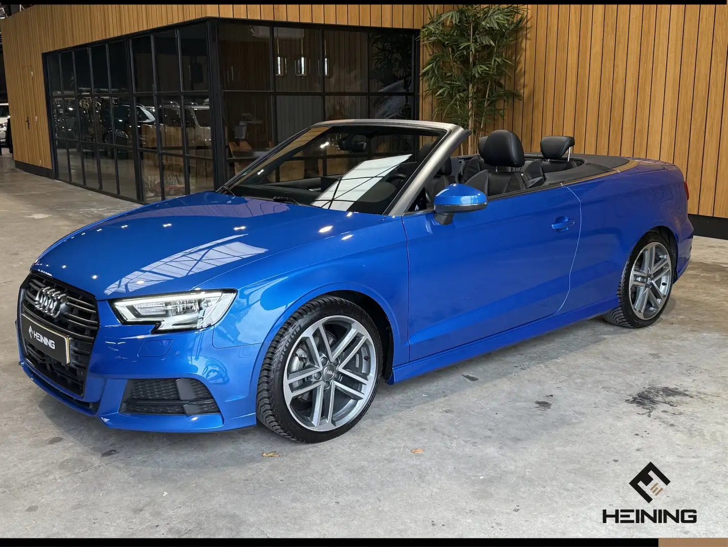 Audi A3 Cabriolet 35 TFSI CoD Sport S Line Edition. 2x S-l Bleu - 1