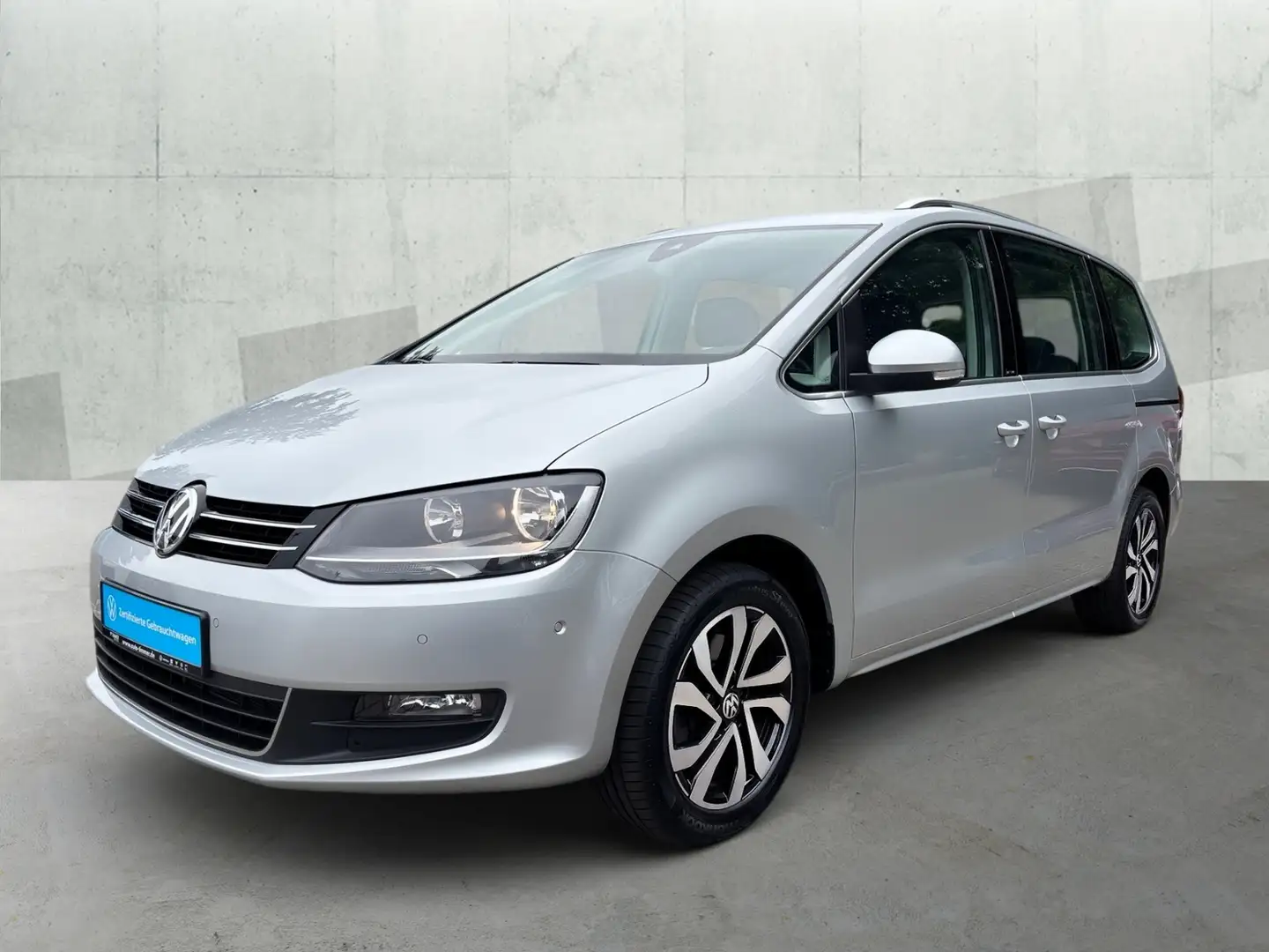 Volkswagen Sharan 1.4 TSI DSG ACTIVE *AHK *PANO *RKAM *ACC *APP *NA Silber - 2